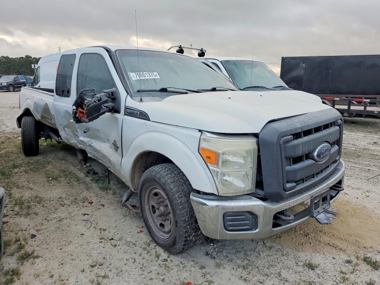 2015 Ford F250 Super Duty White vin: 1FT7X2AT8FEB92942
