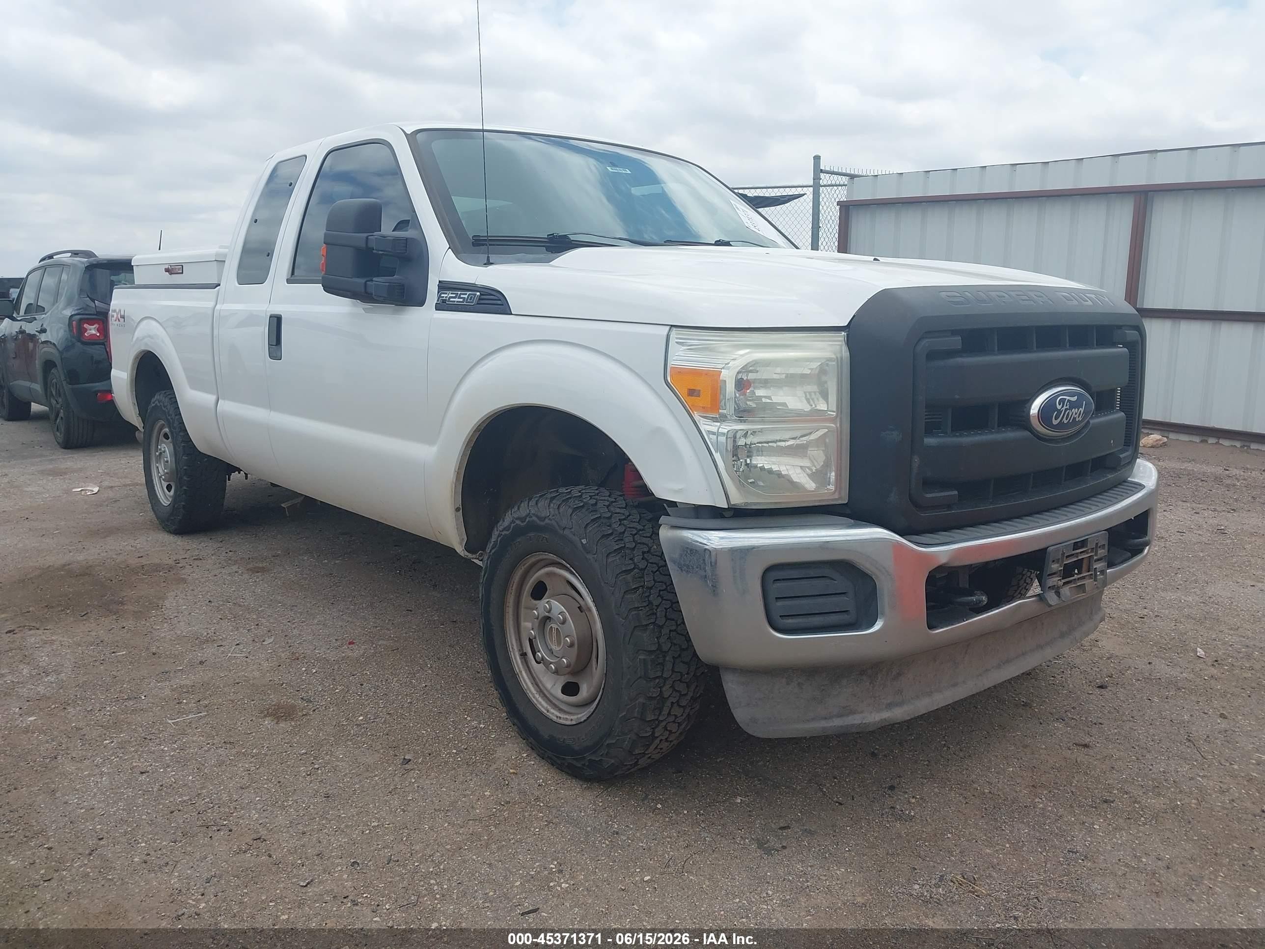 2011 Ford Super Duty F-250 Srw Xl White vin: 1FT7X2B60BEB23813