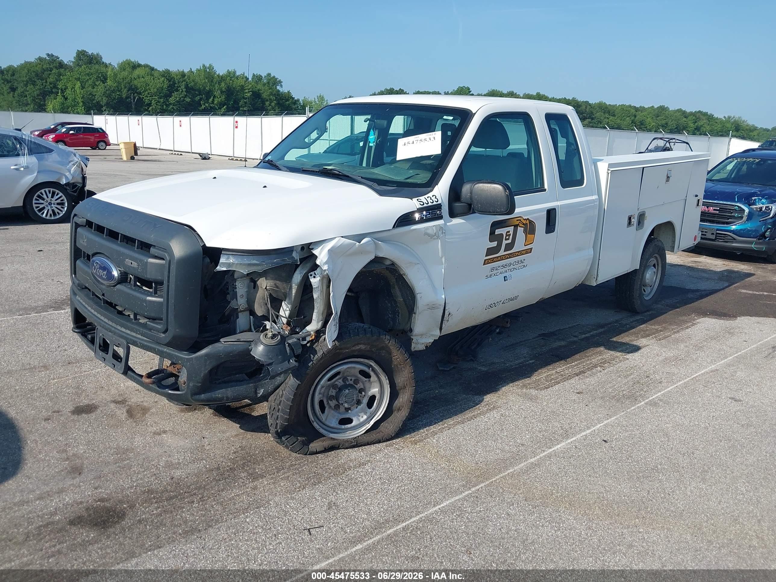2012 Ford Super Duty F-250 Srw Lariat/xl/xlt White vin: 1FT7X2B60CEC26845