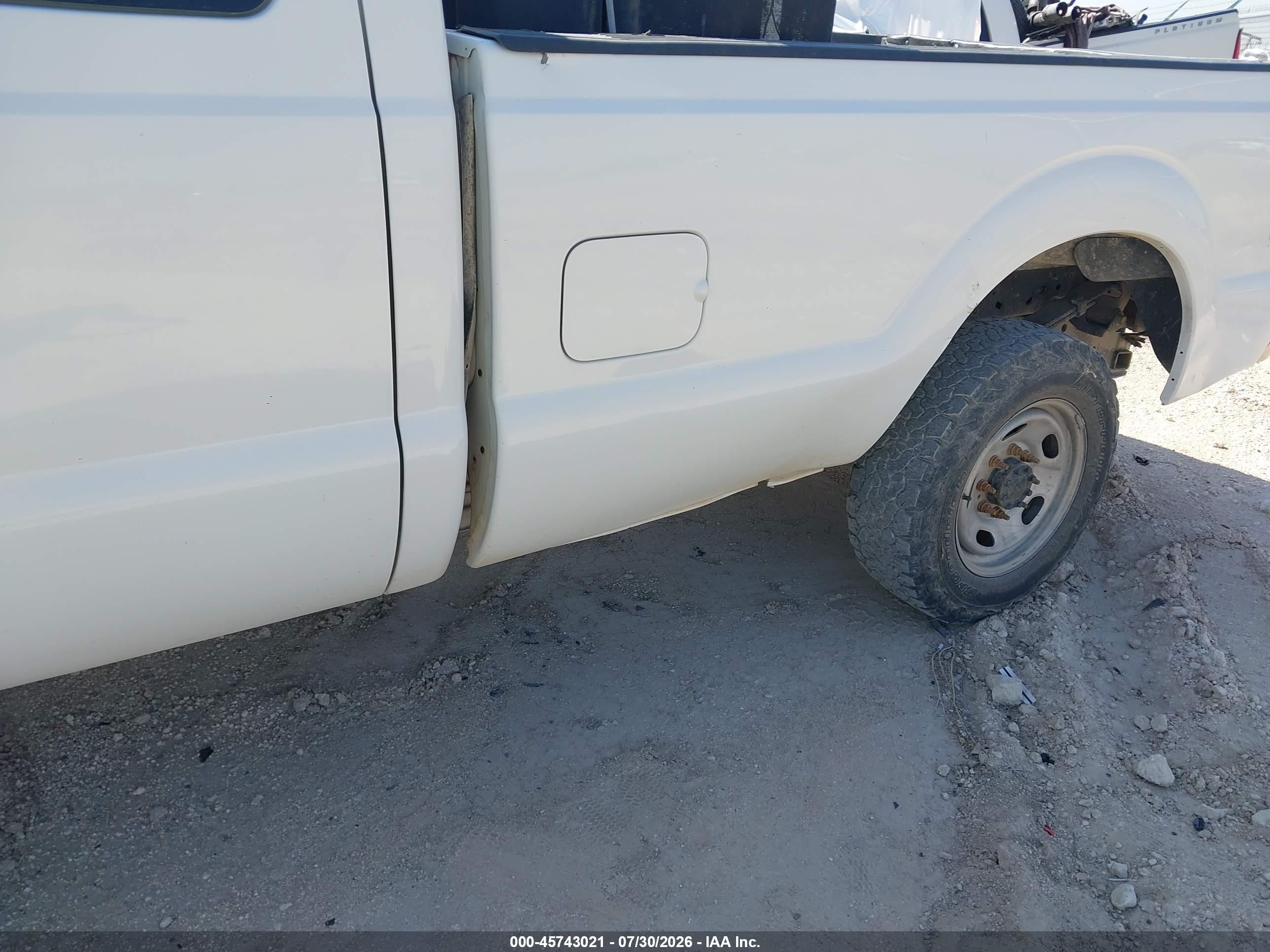 2015 Ford F-250 Xl White vin: 1FT7X2B60FEB60107