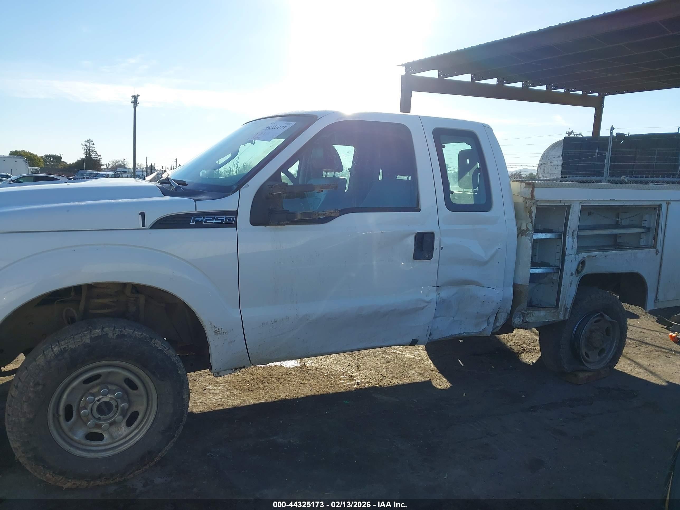 2015 Ford F-250 Xl White vin: 1FT7X2B60FEC73345