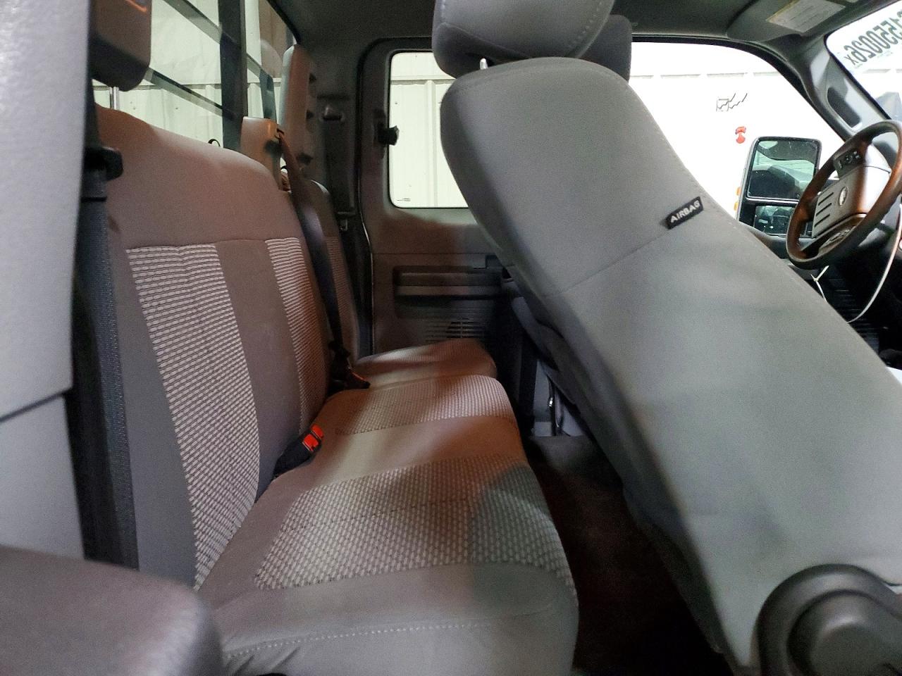 2015 Ford F250 Super Duty Silver vin: 1FT7X2B60FEC87407