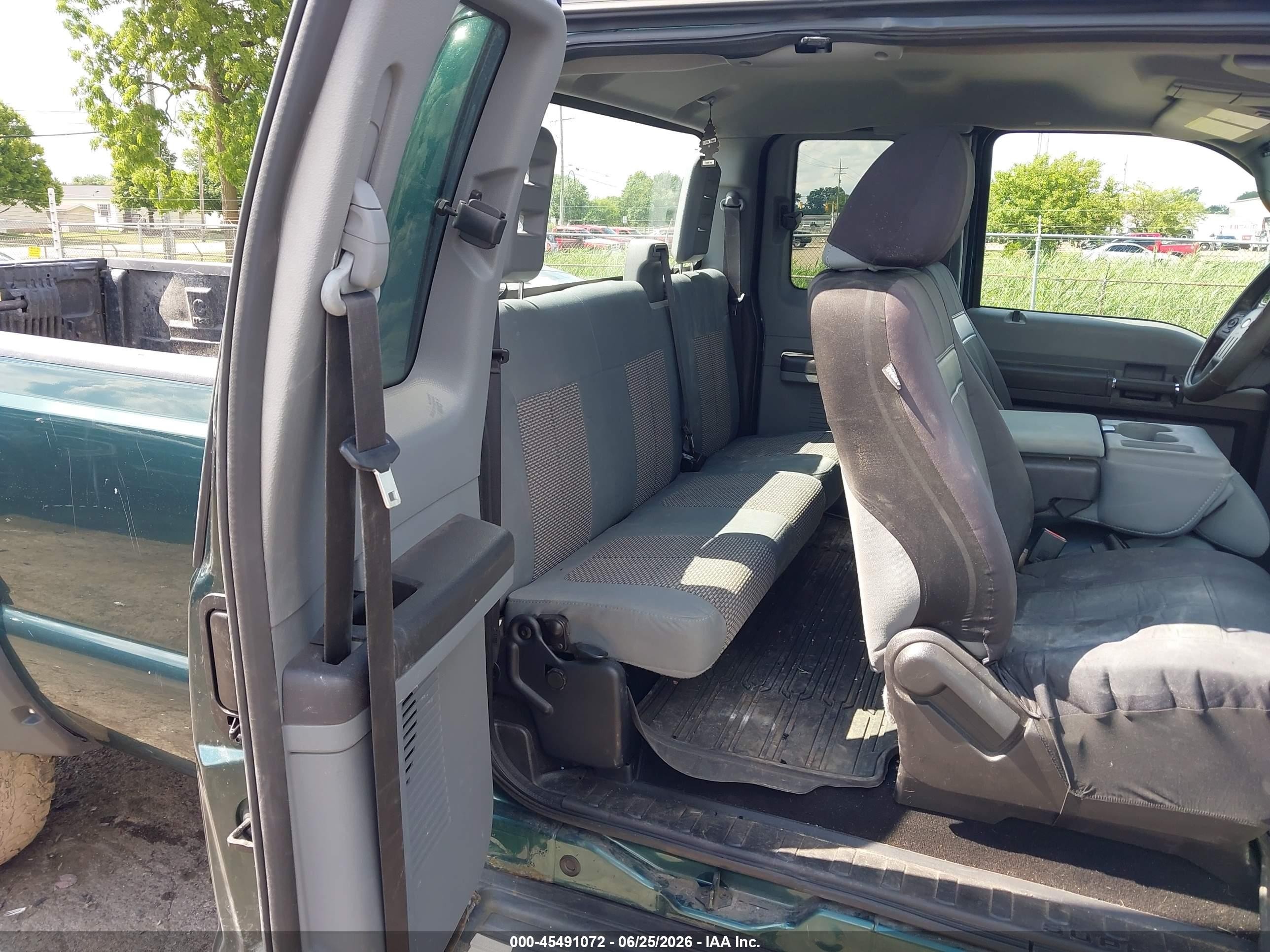 2011 Ford Super Duty F-250 Srw Lariat/xl/xlt Green vin: 1FT7X2B61BEA87579