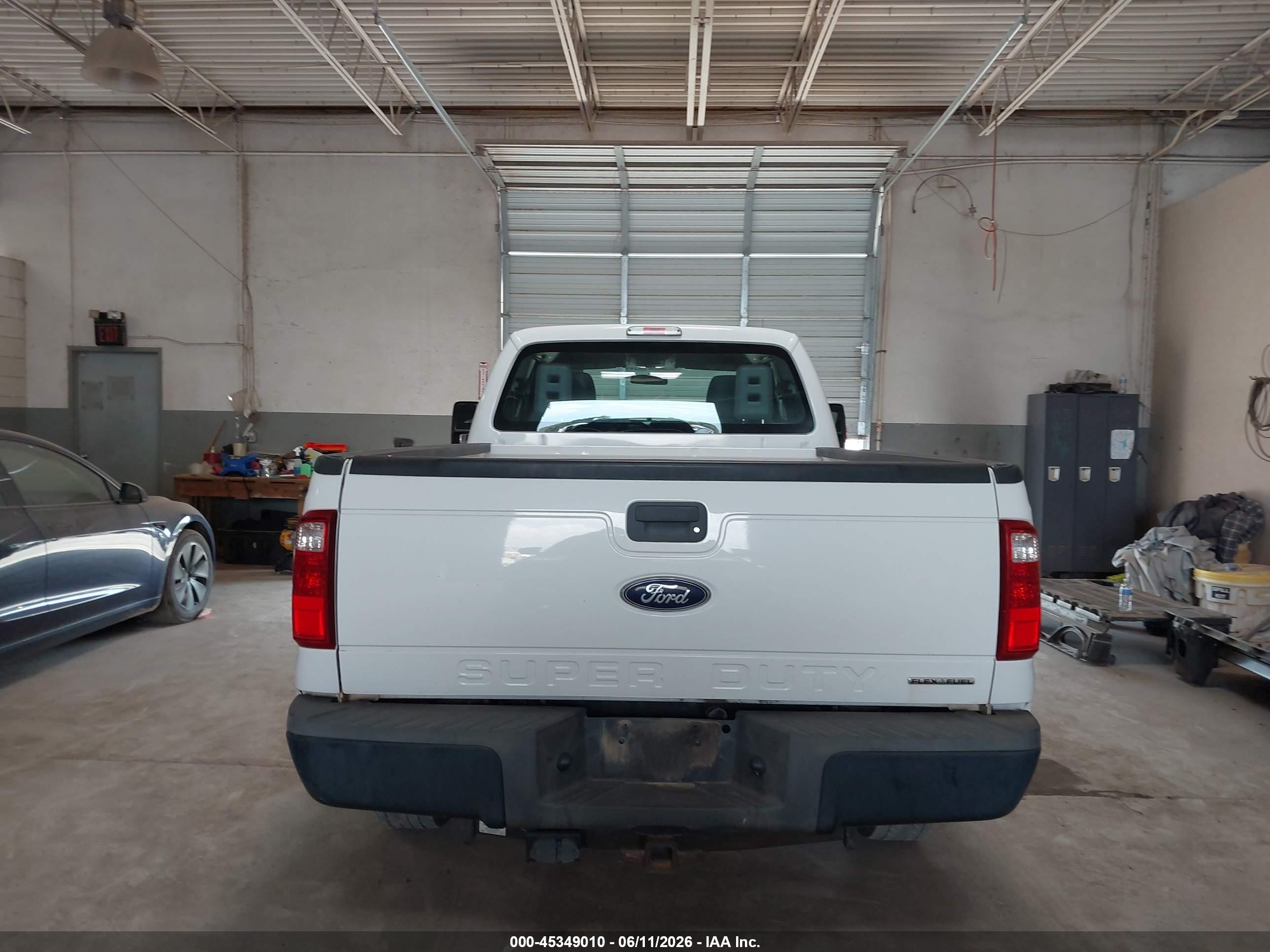 2015 Ford F-250 Xl White vin: 1FT7X2B61FEA35925