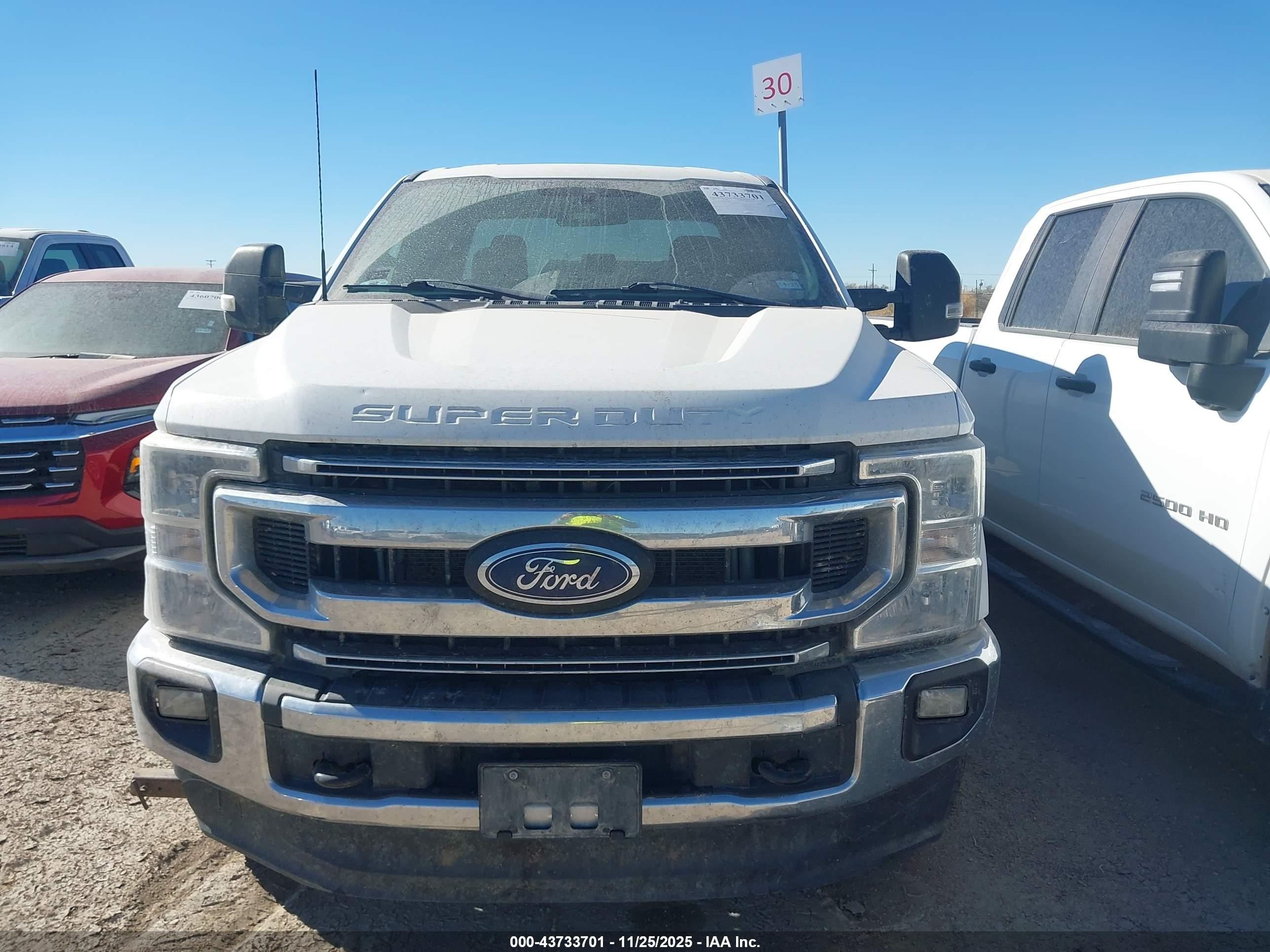 2022 Ford Super Duty F-250 Srw Xlt Белый vin: 1FT7X2B61NEE23820