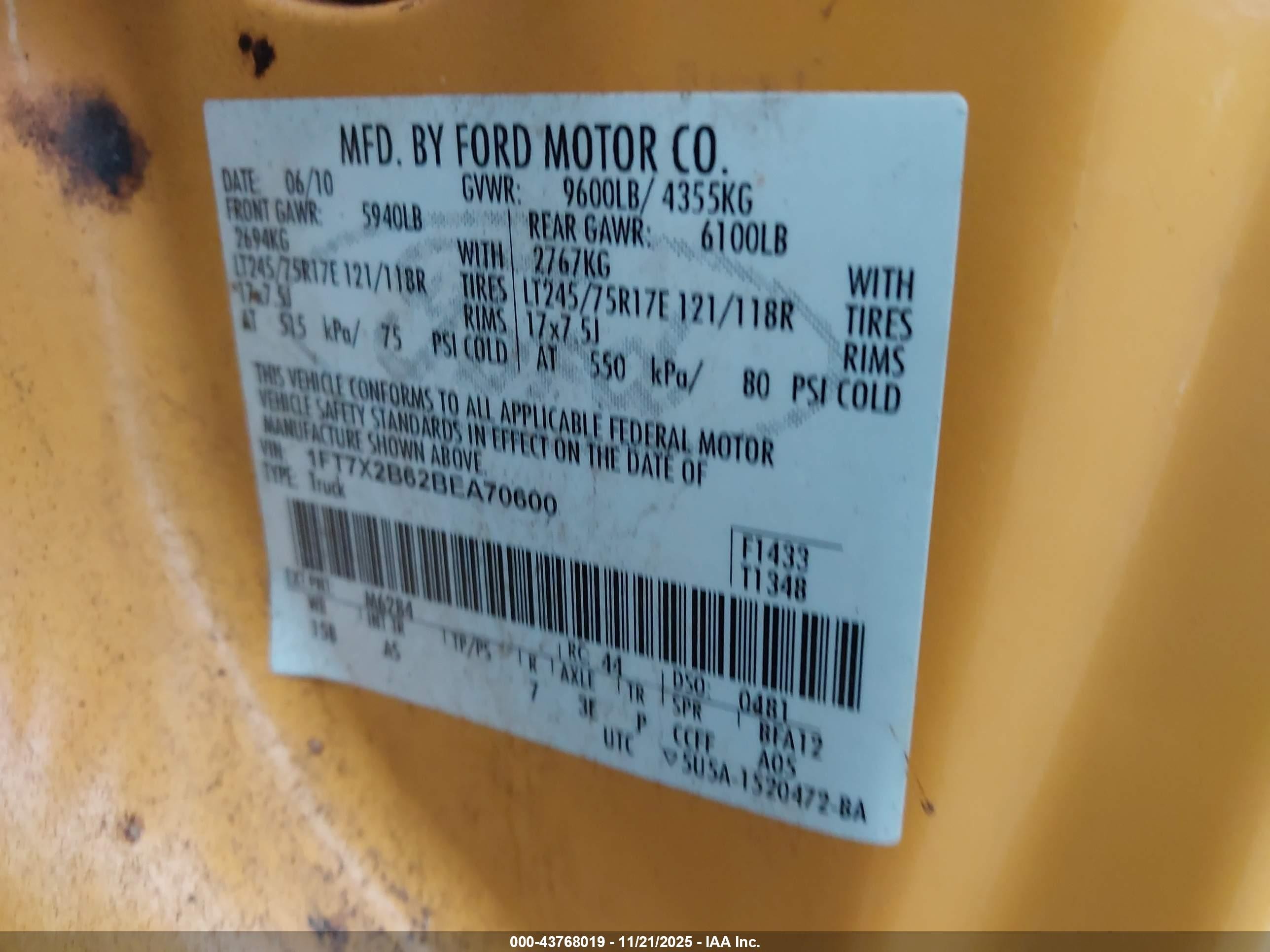 2011 Ford F-250 Xl Yellow vin: 1FT7X2B62BEA70600