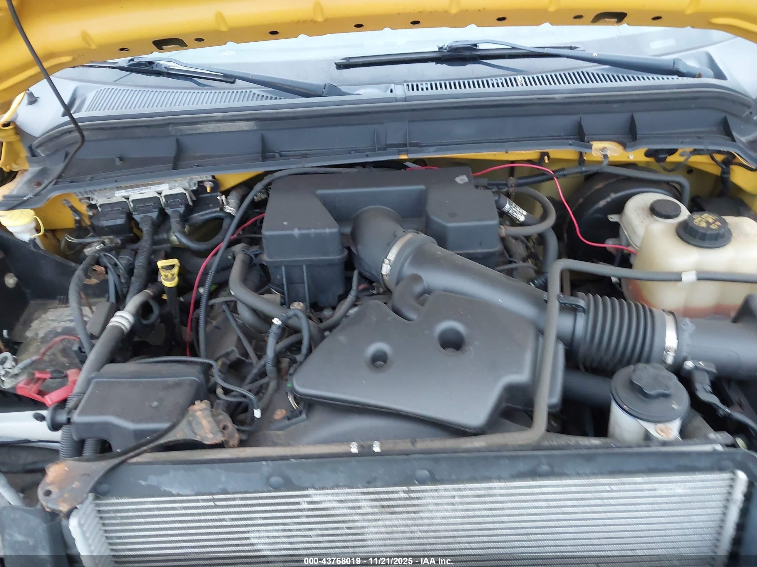 2011 Ford F-250 Xl Yellow vin: 1FT7X2B62BEA70600