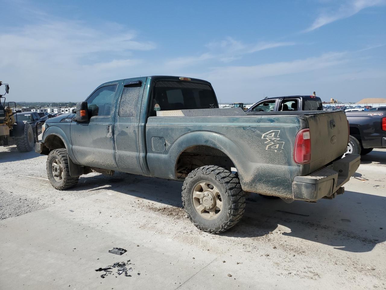 2011 Ford F250 Super Duty Green vin: 1FT7X2B62BEB82118