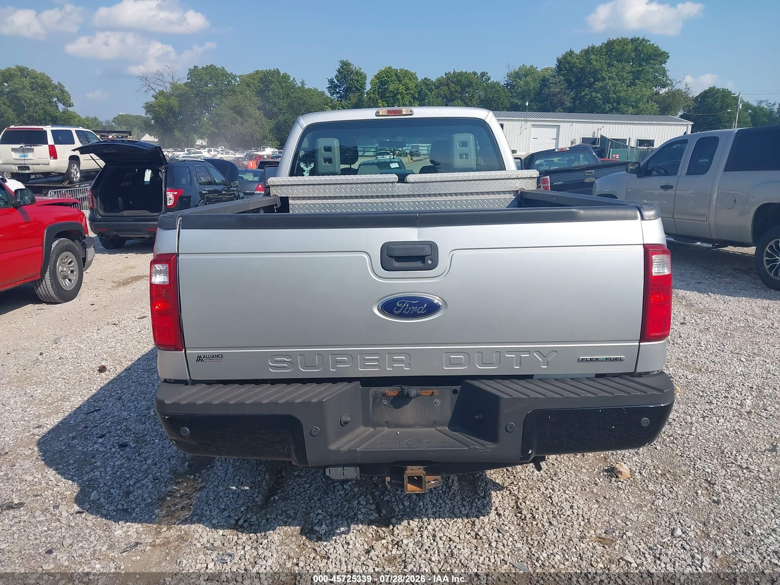 2012 Ford F-250 Xl Silver vin: 1FT7X2B62CEC57451