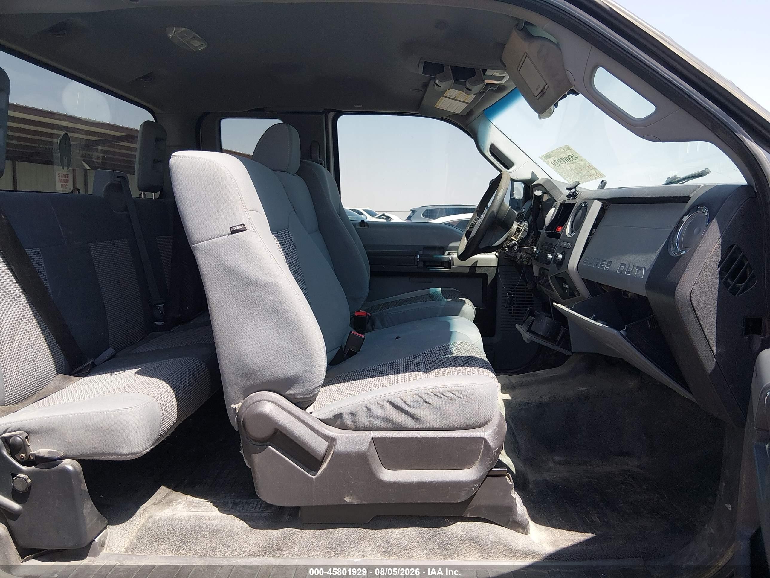 2013 Ford F-250 Xlt Silver vin: 1FT7X2B62DEB58419
