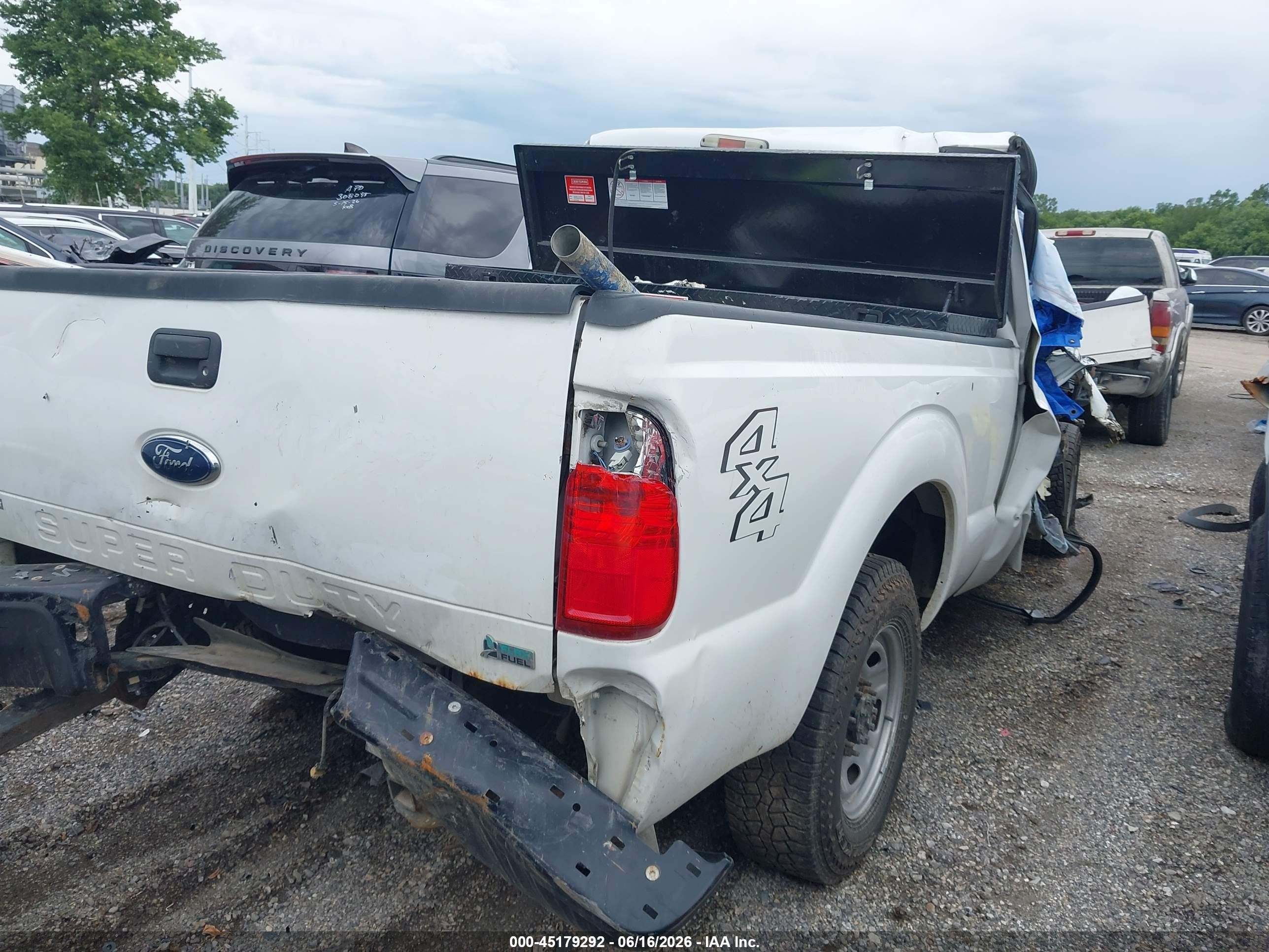 2015 Ford F-250 Xl Белый vin: 1FT7X2B62FEB81119