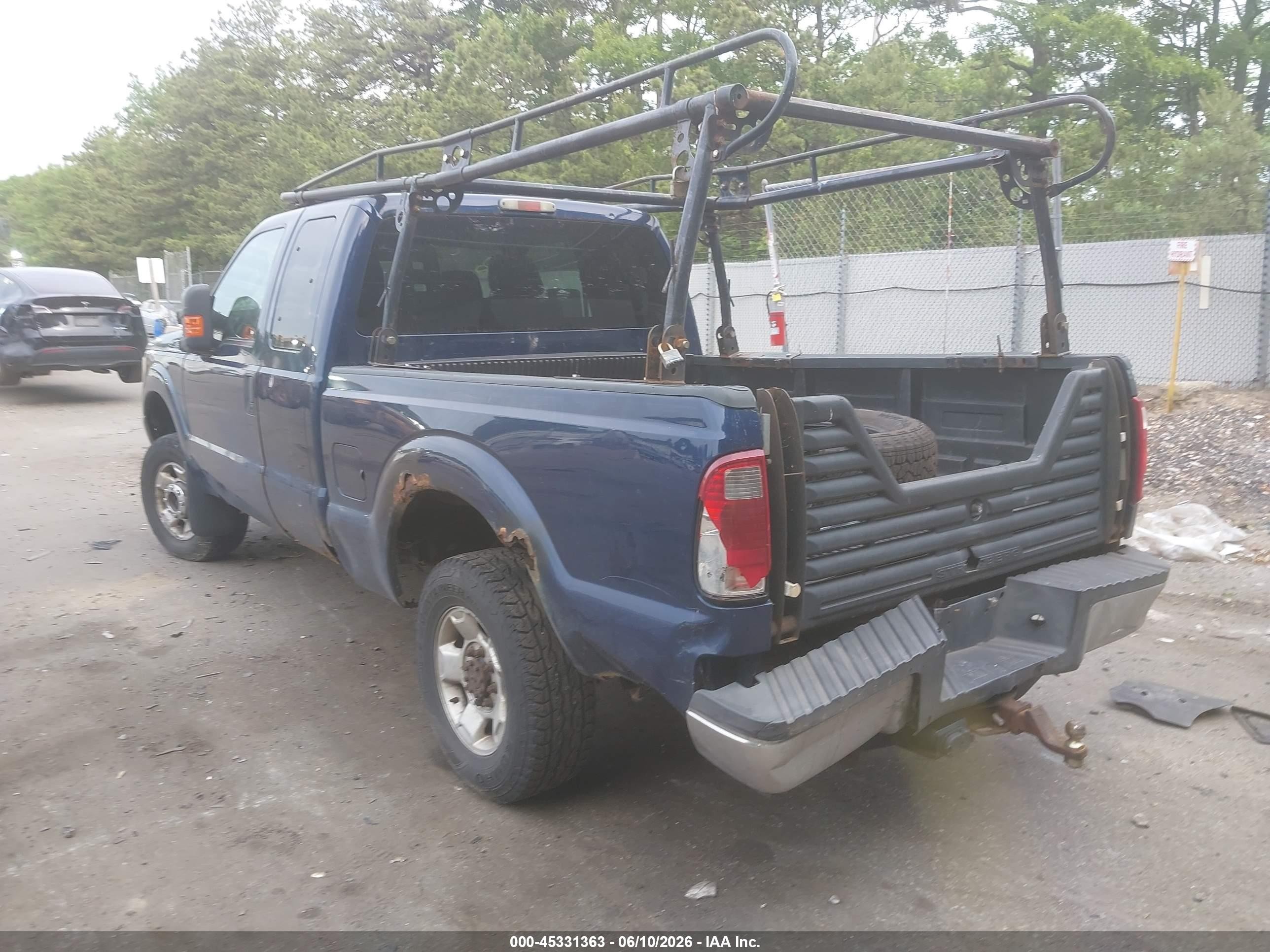 2011 Ford Super Duty F-250 Srw Xlt Blue vin: 1FT7X2B63BEA03679