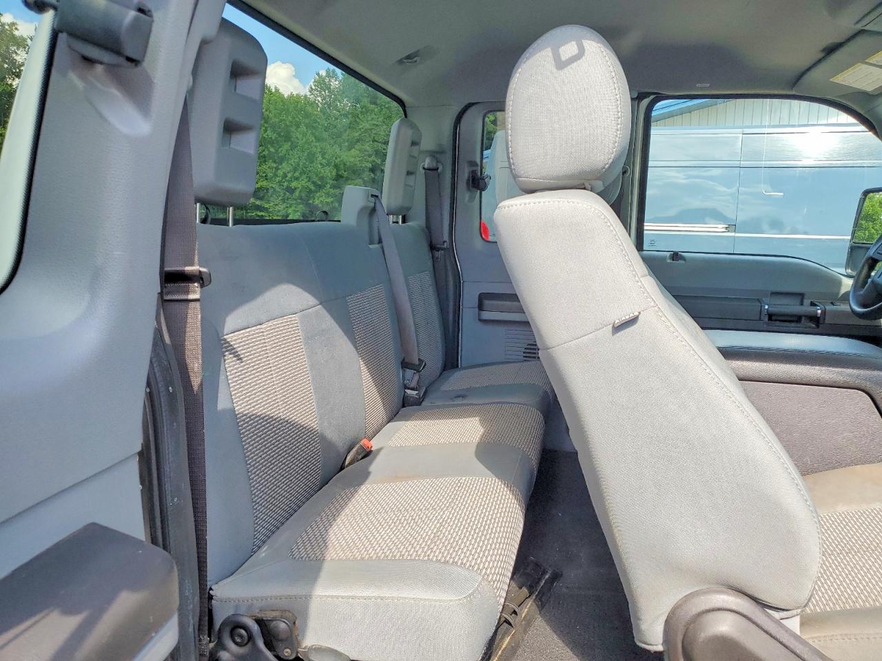 2012 Ford F250 Super Duty Silver vin: 1FT7X2B63CEA94678