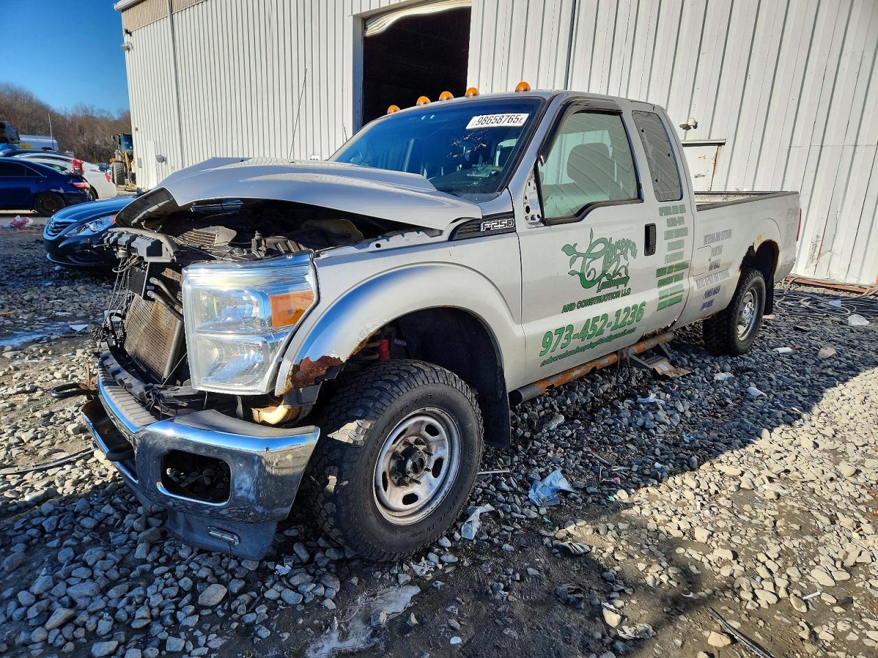 2013 Ford F250 Super Duty Silver vin: 1FT7X2B63DEB70952