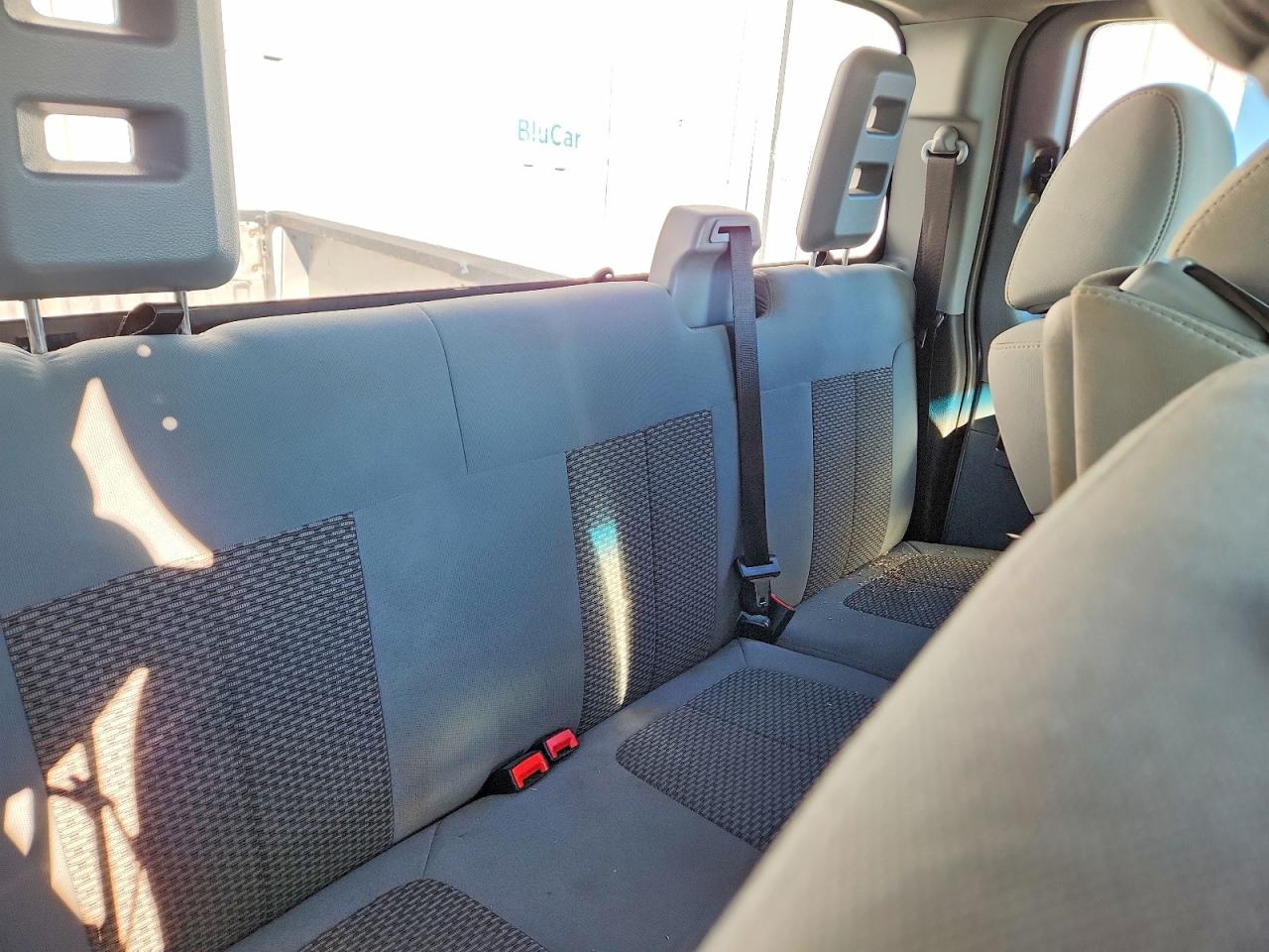 2013 Ford F250 Super Duty Silver vin: 1FT7X2B63DEB70952