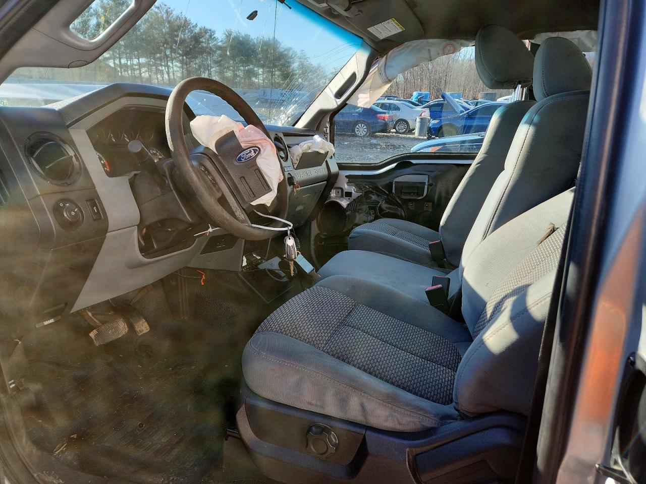2013 Ford F250 Super Duty Silver vin: 1FT7X2B63DEB70952