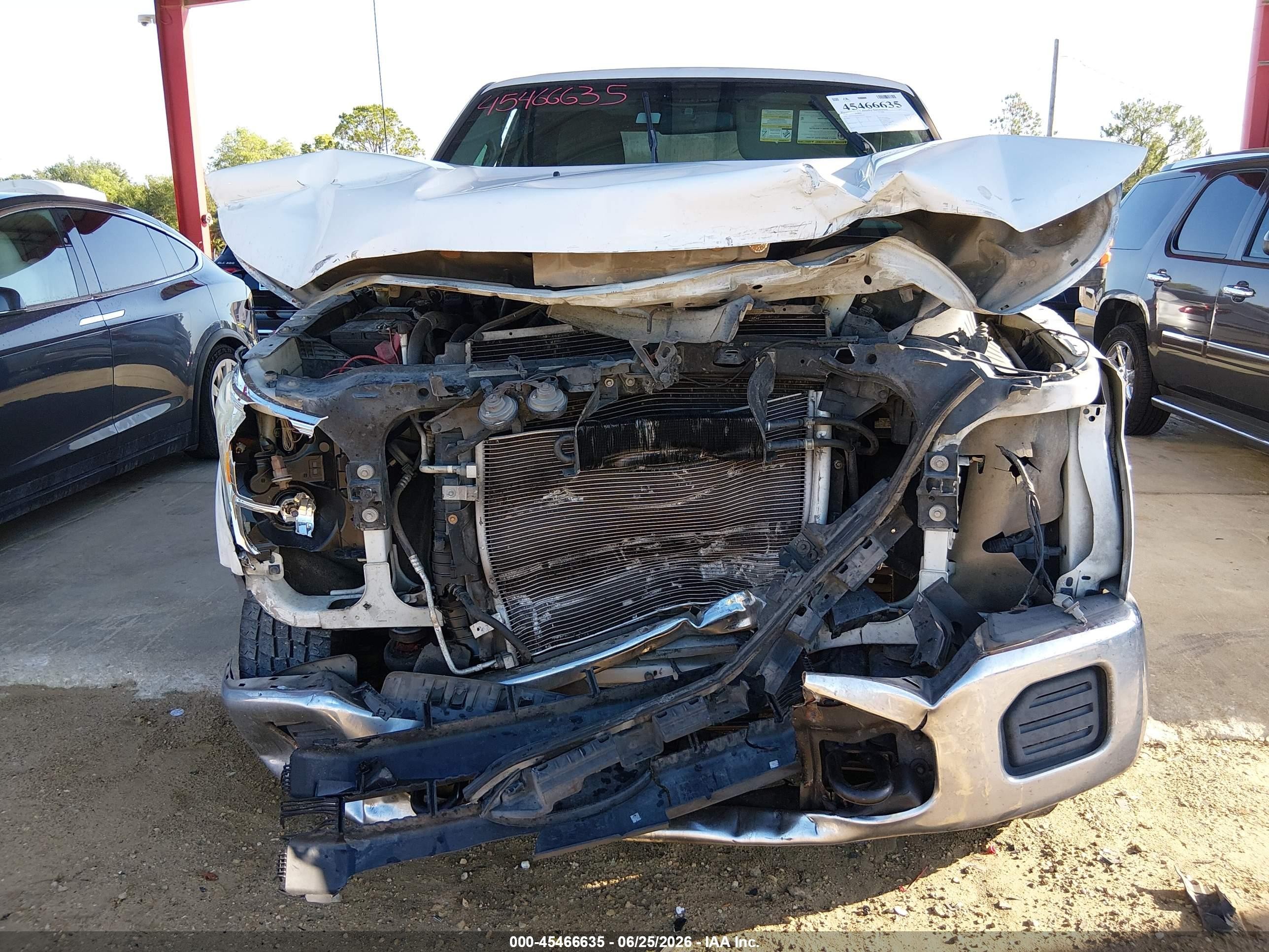 2014 Ford F-250 Lariat/xl/xlt White vin: 1FT7X2B64EEA91307