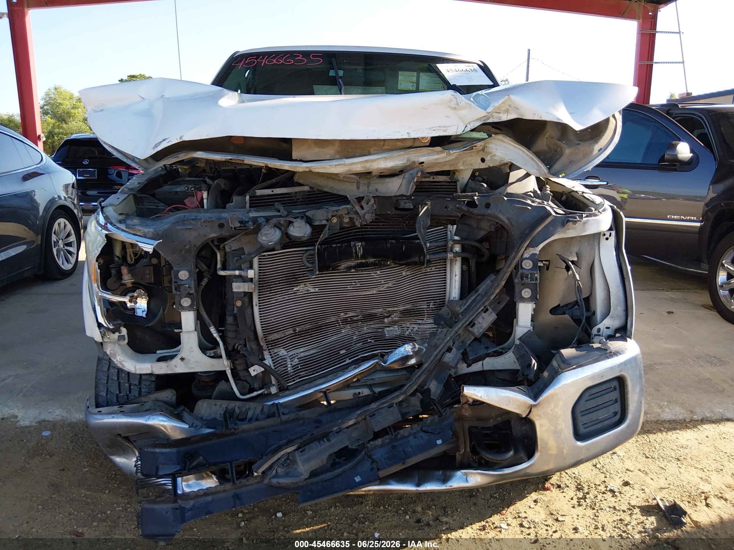 2014 Ford F-250 Lariat/xl/xlt White vin: 1FT7X2B64EEA91307