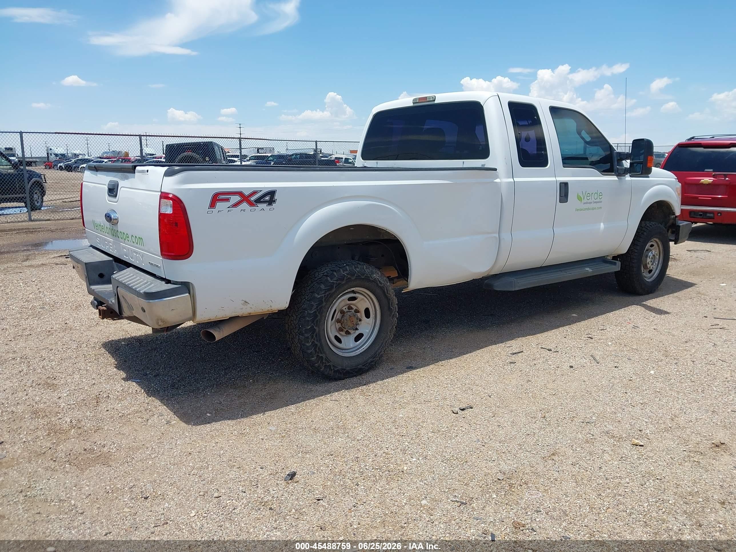 2015 Ford F-250 Lariat/xl/xlt Белый vin: 1FT7X2B64FEB80635