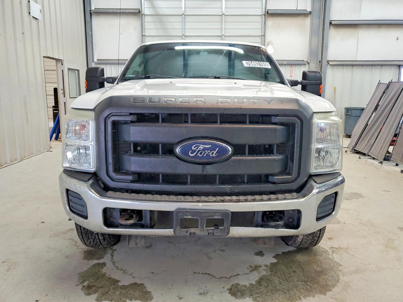 2015 Ford F250 Super Duty White vin: 1FT7X2B64FEB88962