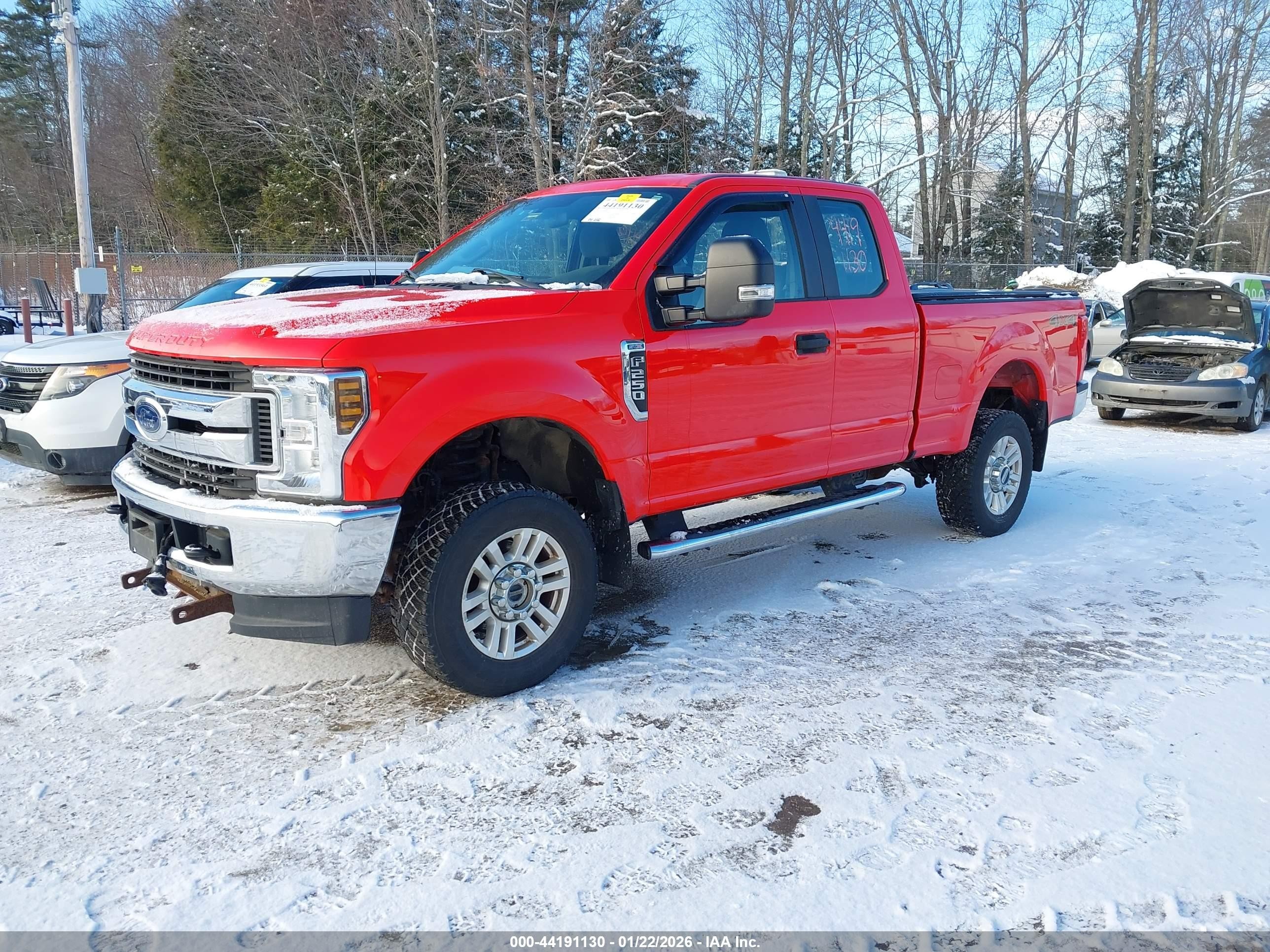 2018 Ford F-250 Xl Red vin: 1FT7X2B64JEC85586
