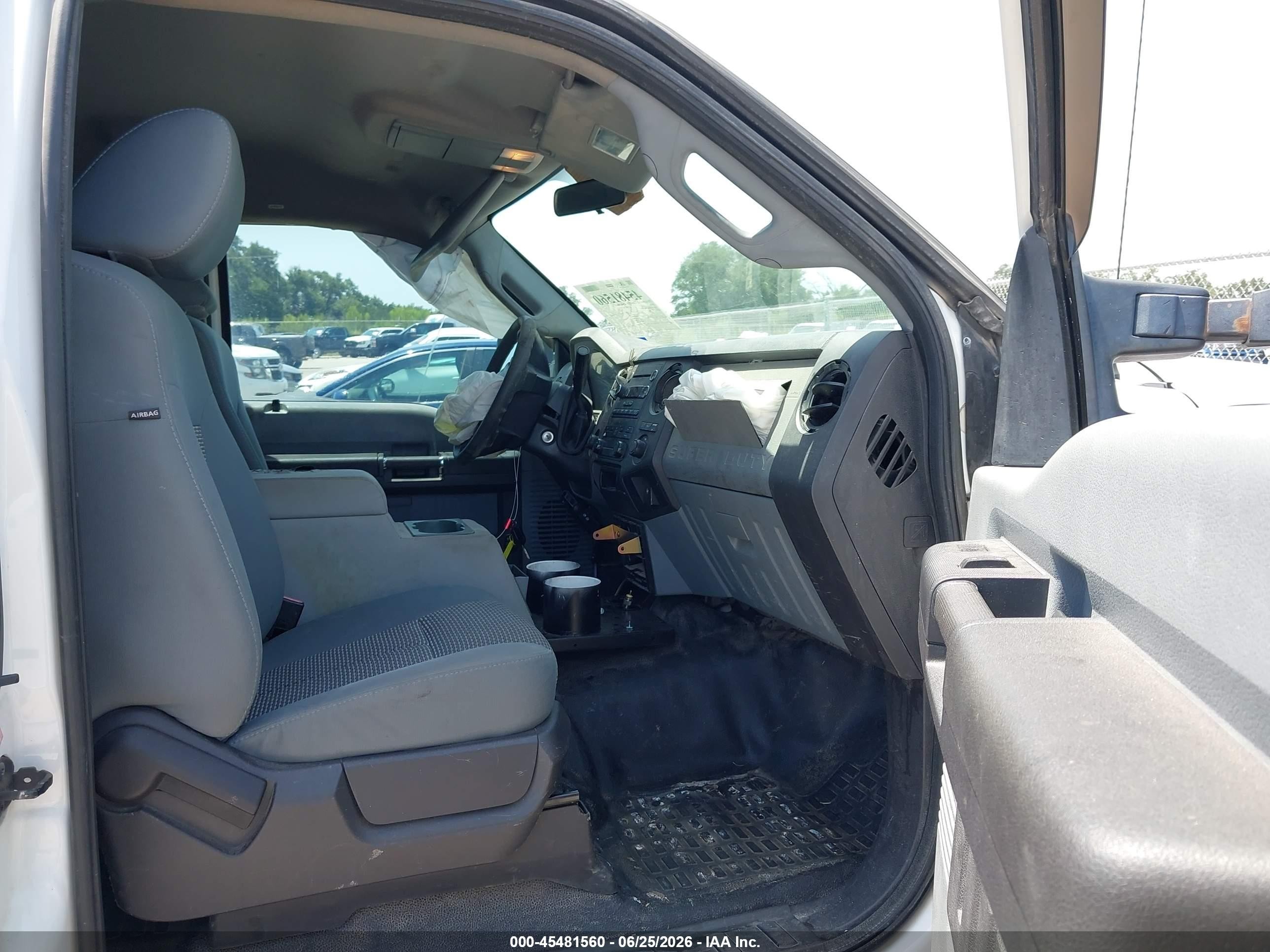 2011 Ford Super Duty F-250 Srw Lariat/xl/xlt Белый vin: 1FT7X2B65BEC96453