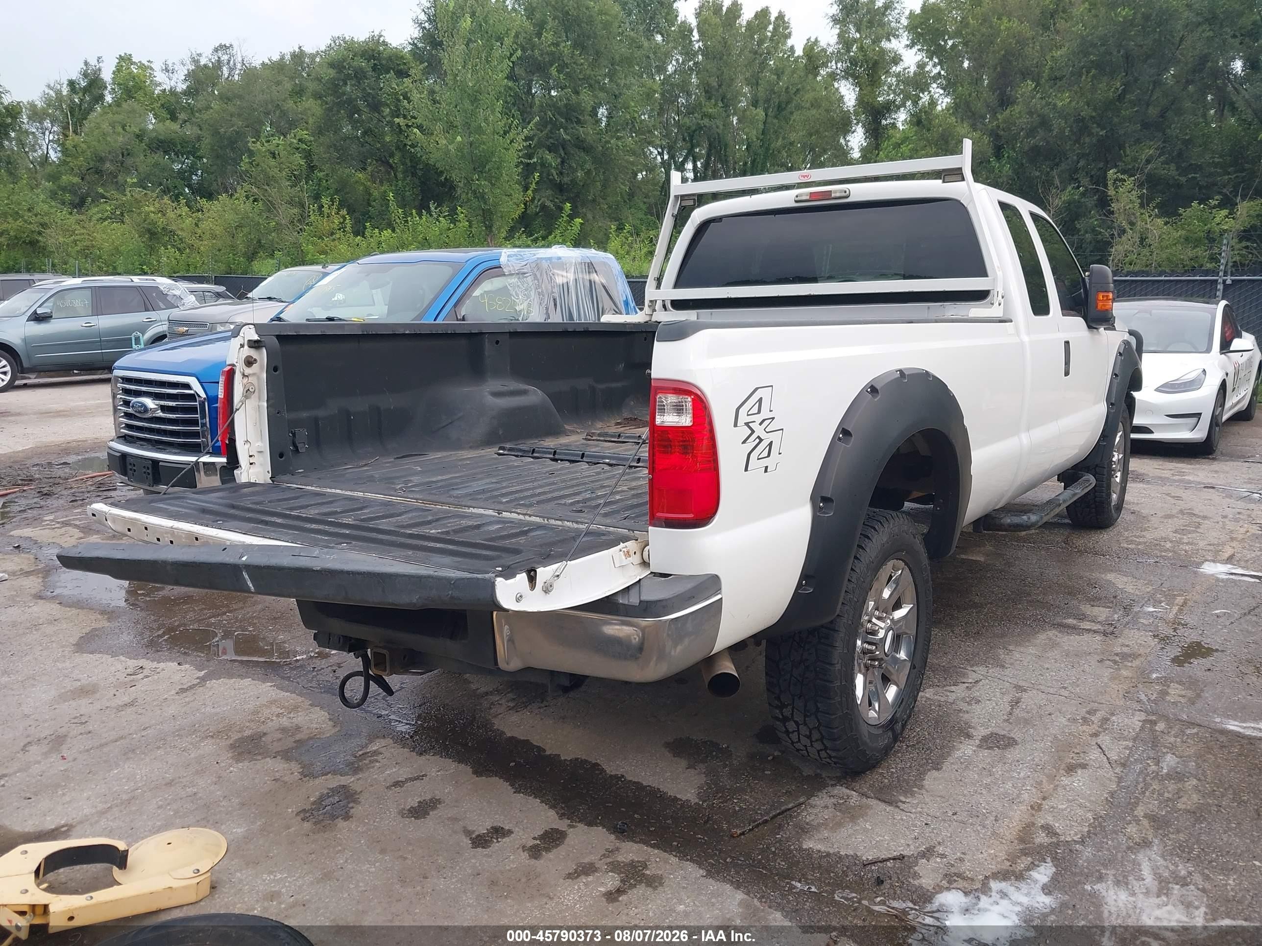 2012 Ford F-250 Xl Белый vin: 1FT7X2B65CEC19583