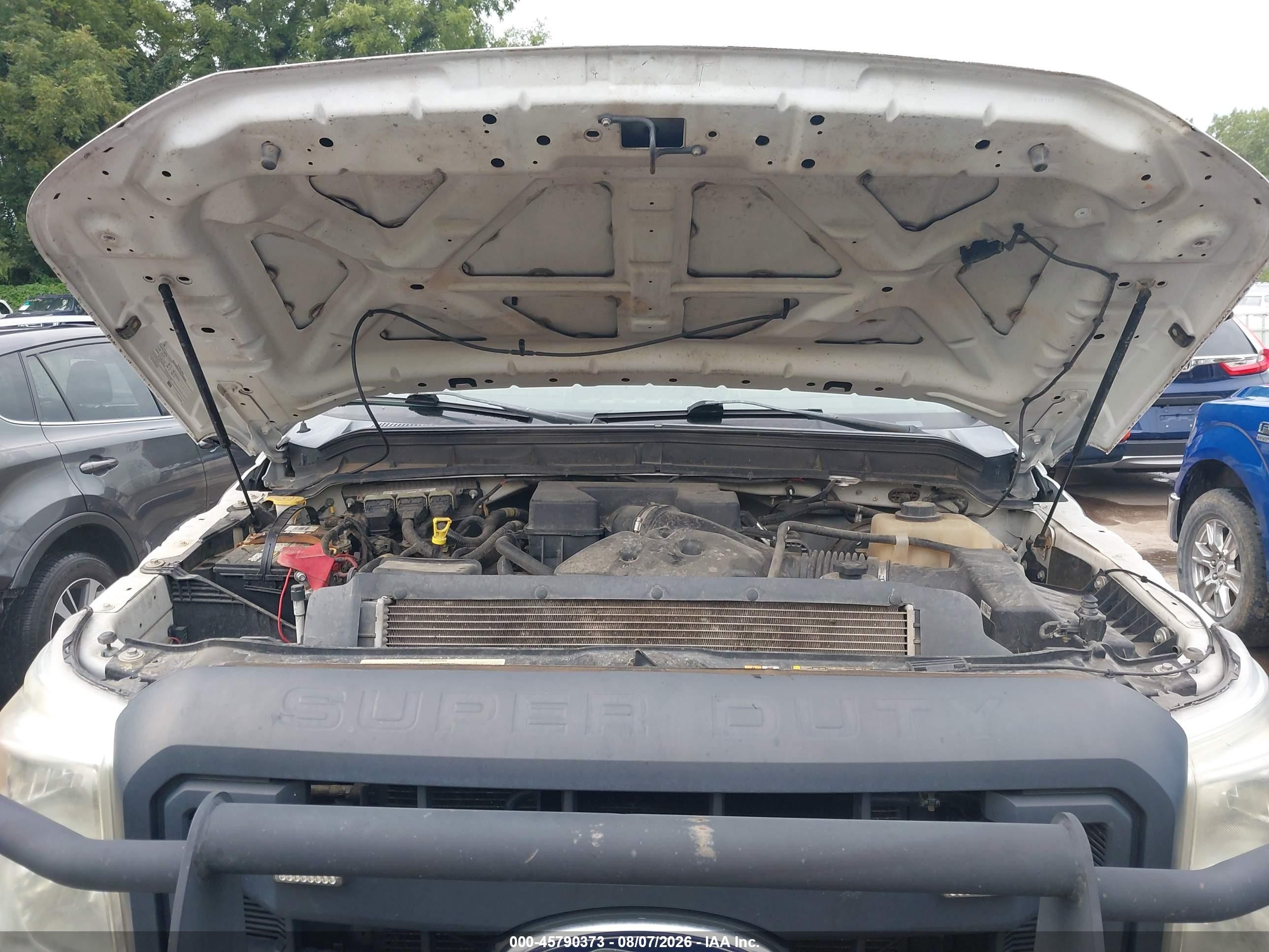 2012 Ford F-250 Xl Белый vin: 1FT7X2B65CEC19583