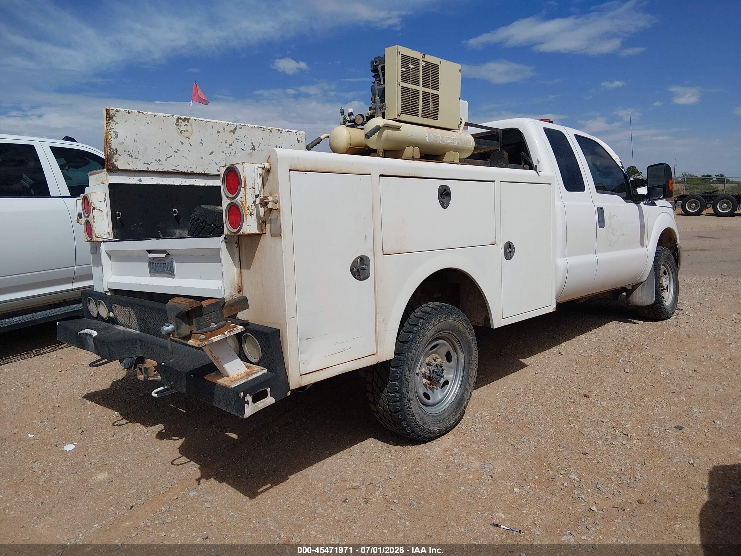 2014 Ford F-250 Lariat/xl/xlt White vin: 1FT7X2B65EEA68117