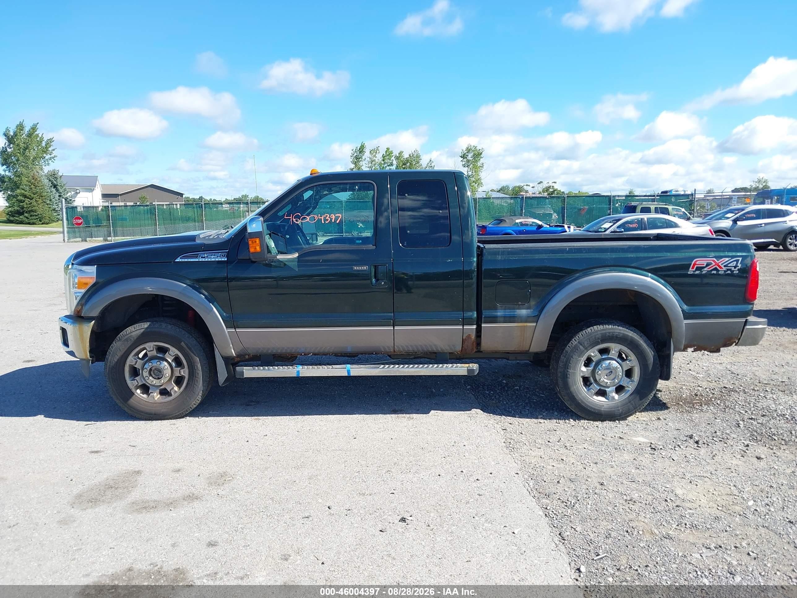 2014 Ford F-250 Lariat Зеленый vin: 1FT7X2B65EEB32737