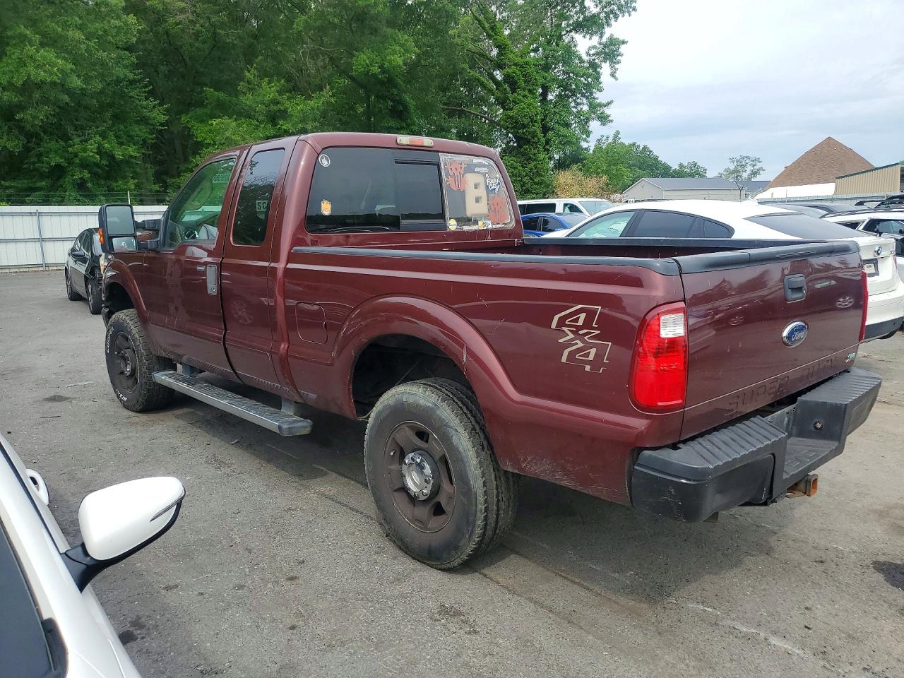 2011 Ford F250 Super Duty Maroon vin: 1FT7X2B66BEA03420