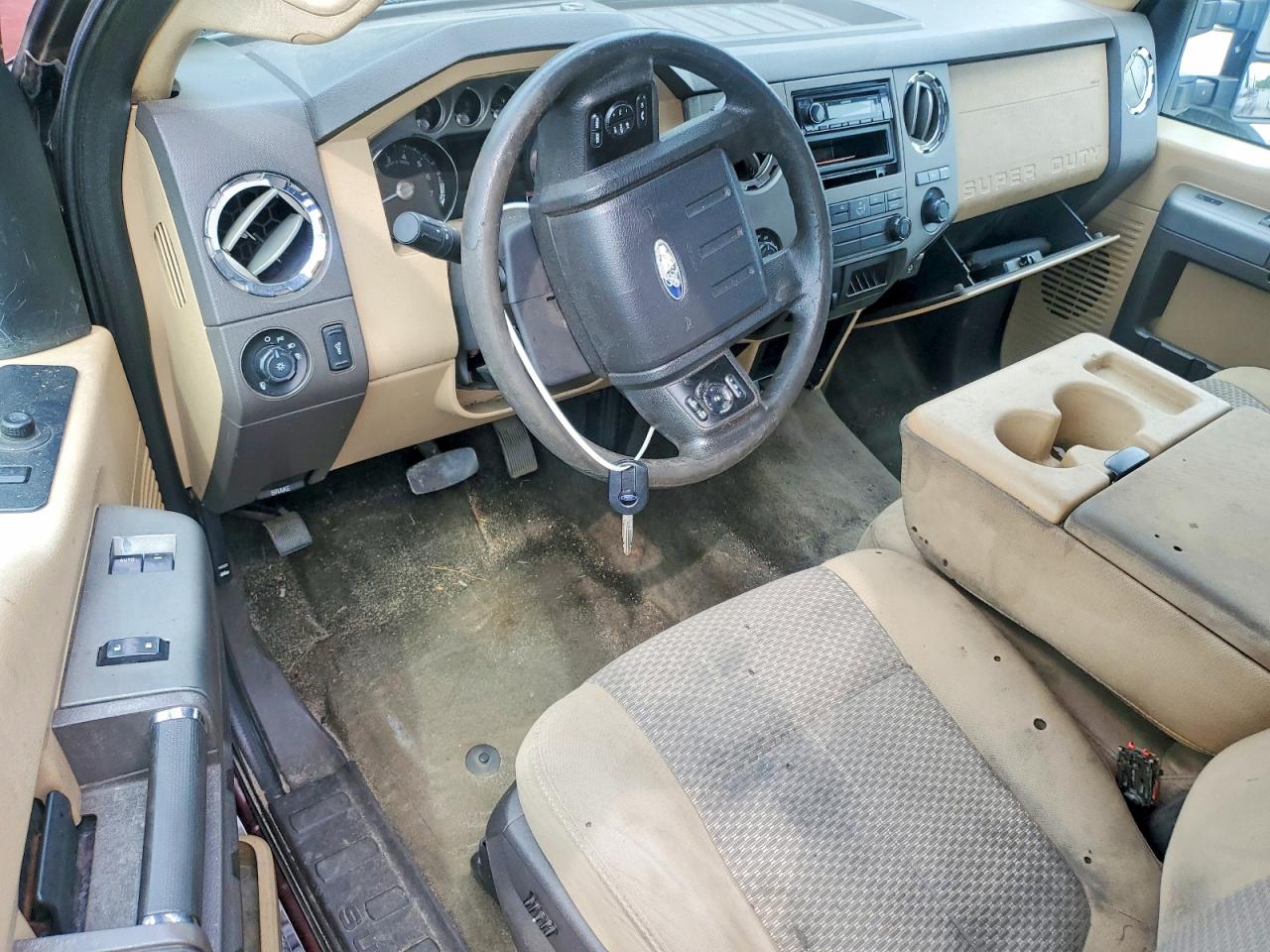 2011 Ford F250 Super Duty Maroon vin: 1FT7X2B66BEA03420