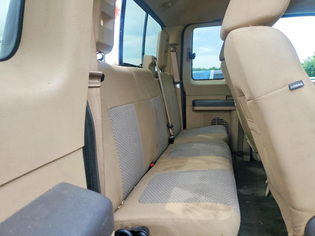2011 Ford F250 Super Duty Maroon vin: 1FT7X2B66BEA03420