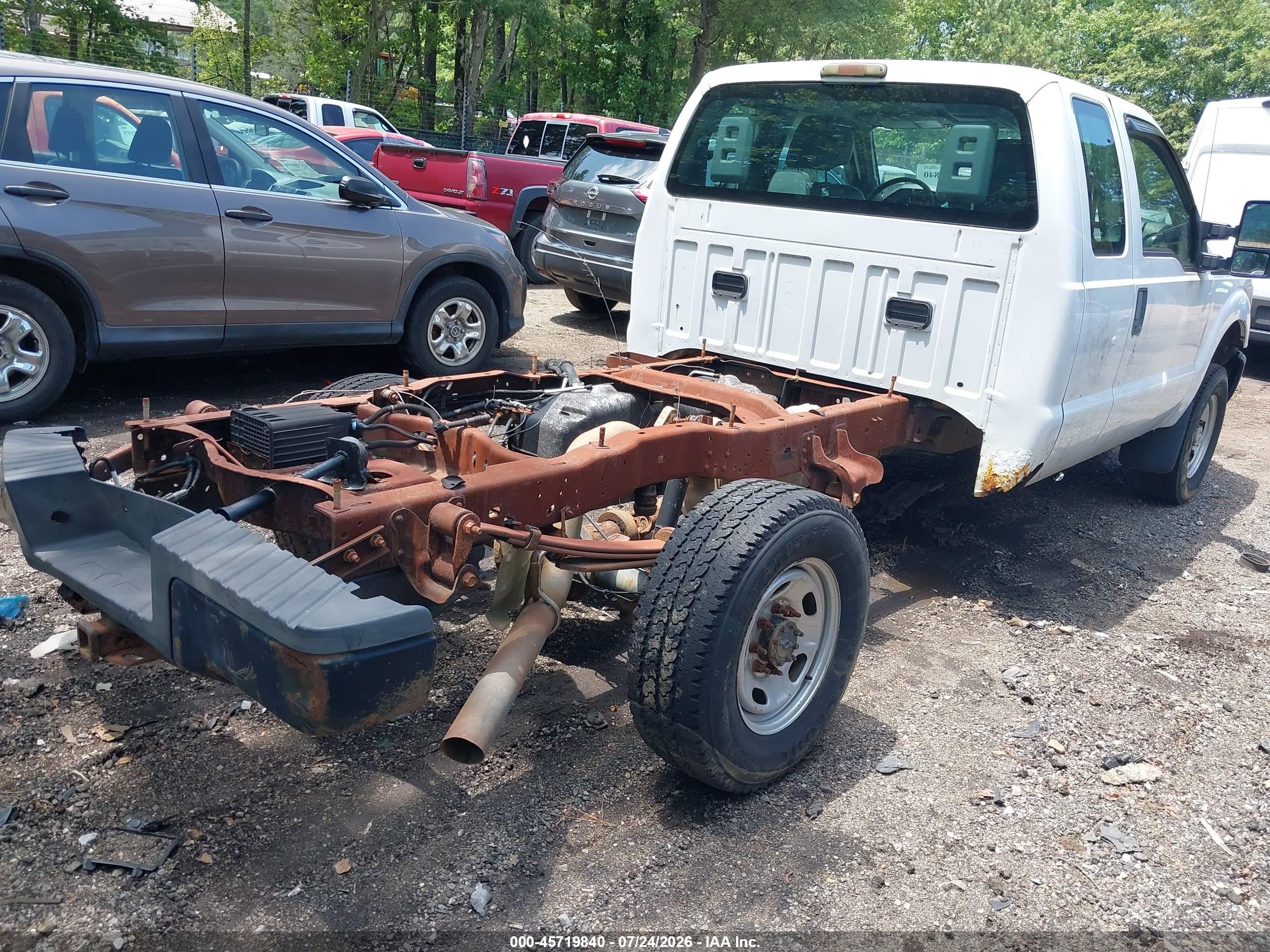 2011 Ford F-250 Xl White vin: 1FT7X2B66BEC68659