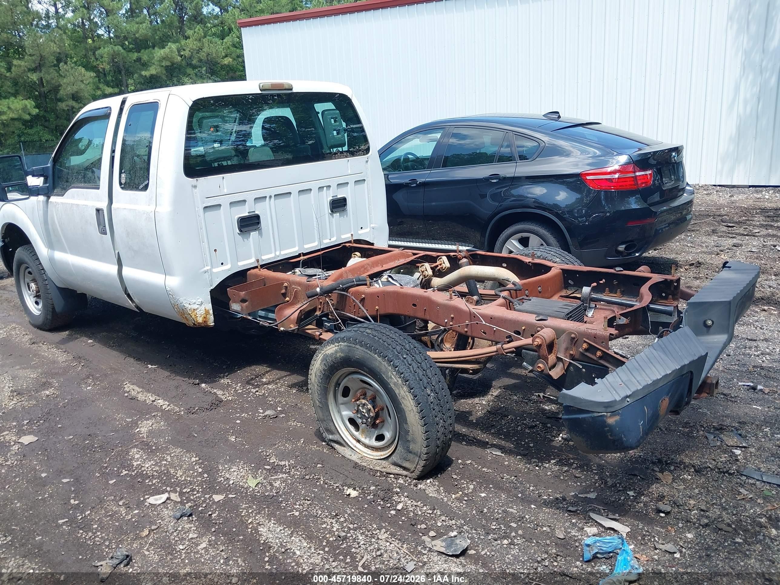 2011 Ford F-250 Xl White vin: 1FT7X2B66BEC68659