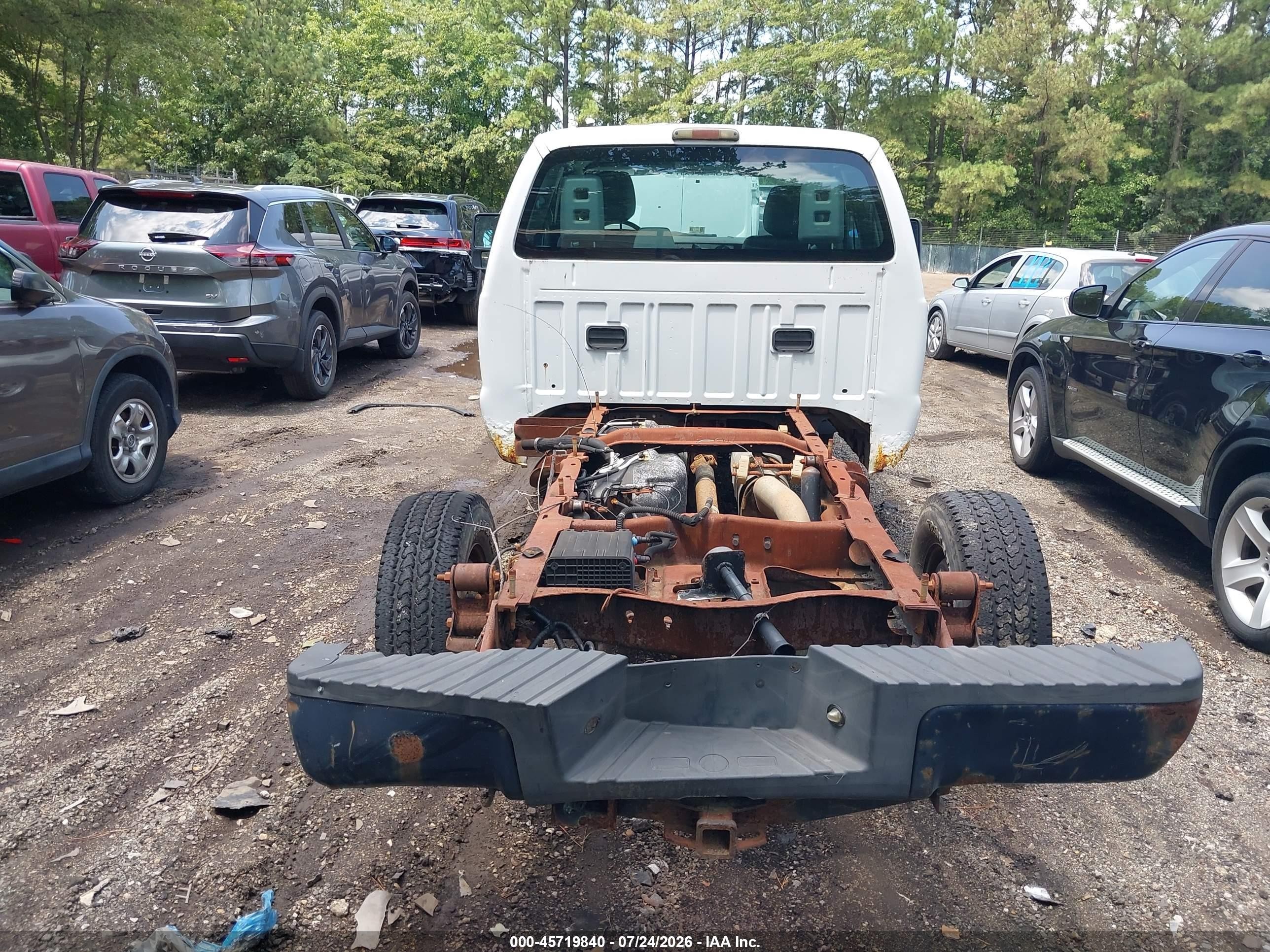2011 Ford F-250 Xl White vin: 1FT7X2B66BEC68659