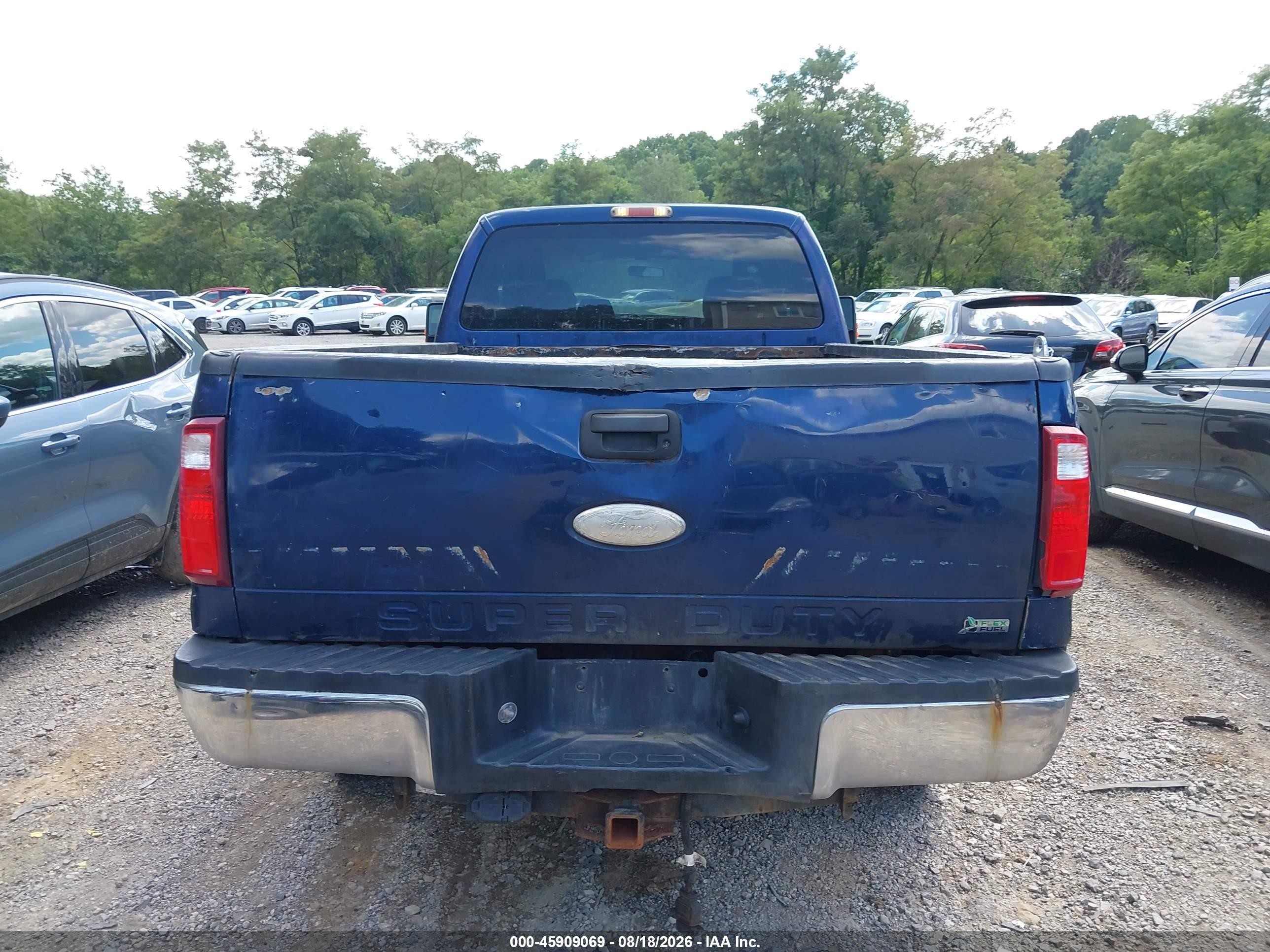 2011 Ford F-250 Xlt Blue vin: 1FT7X2B66BEC90032