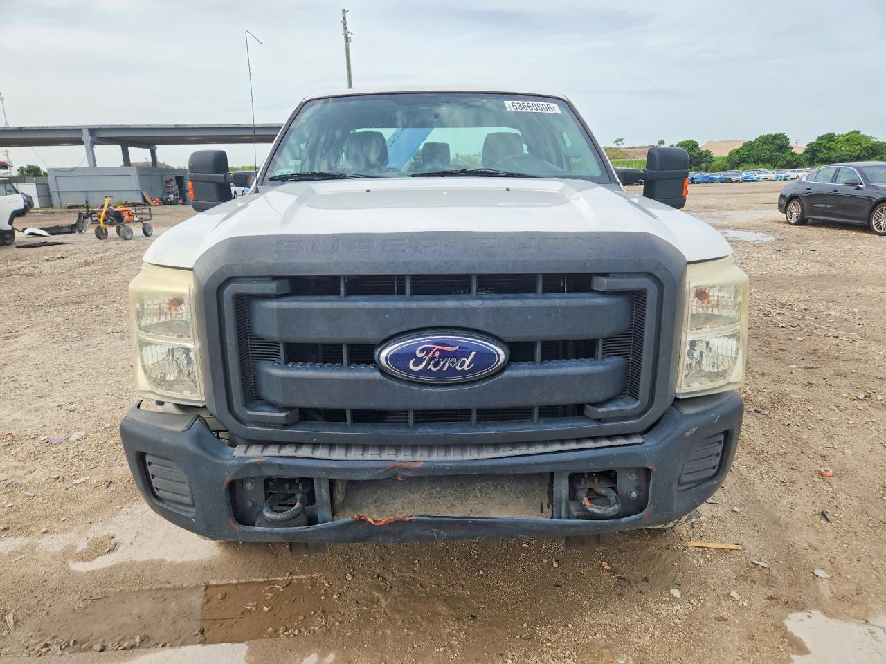 2015 Ford F250 Super Duty White vin: 1FT7X2B66FEB28990
