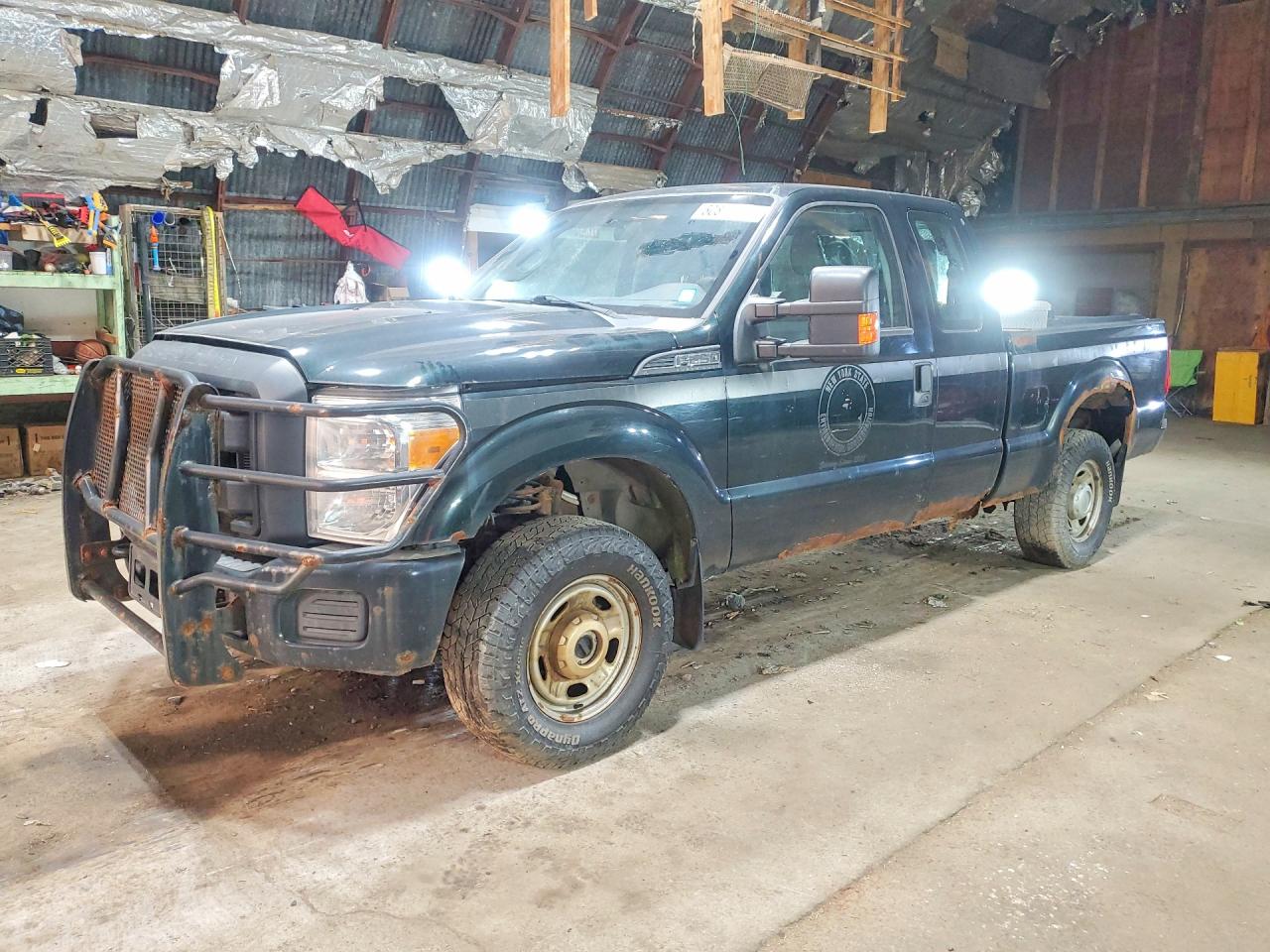 2015 Ford F250 Super Duty Зеленый vin: 1FT7X2B66FEB89482