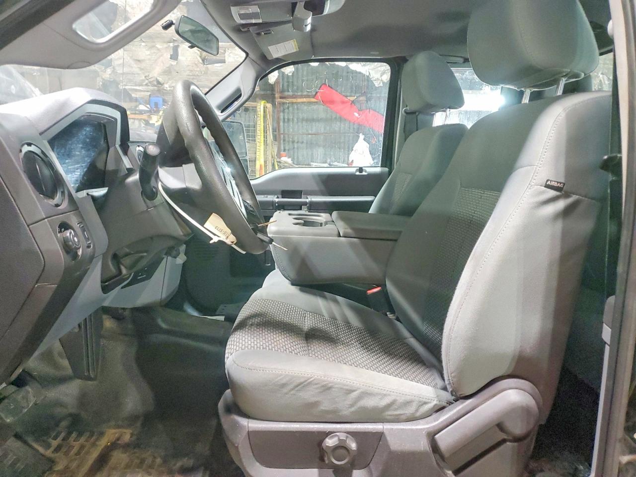 2015 Ford F250 Super Duty Зеленый vin: 1FT7X2B66FEB89482