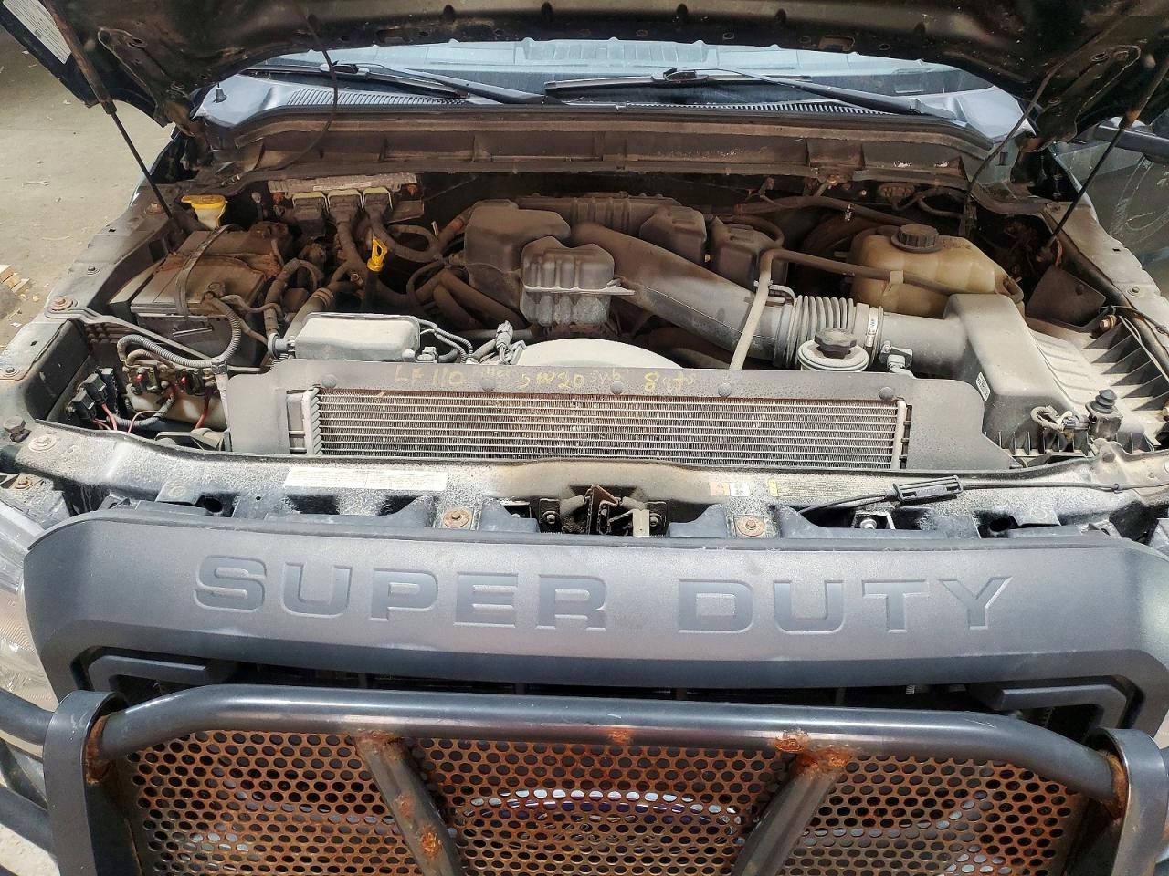 2015 Ford F250 Super Duty Зеленый vin: 1FT7X2B66FEB89482