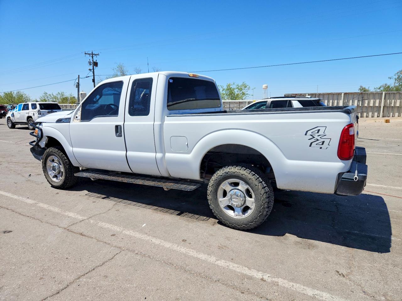 2015 Ford F250 Super Duty White vin: 1FT7X2B66FEC91168