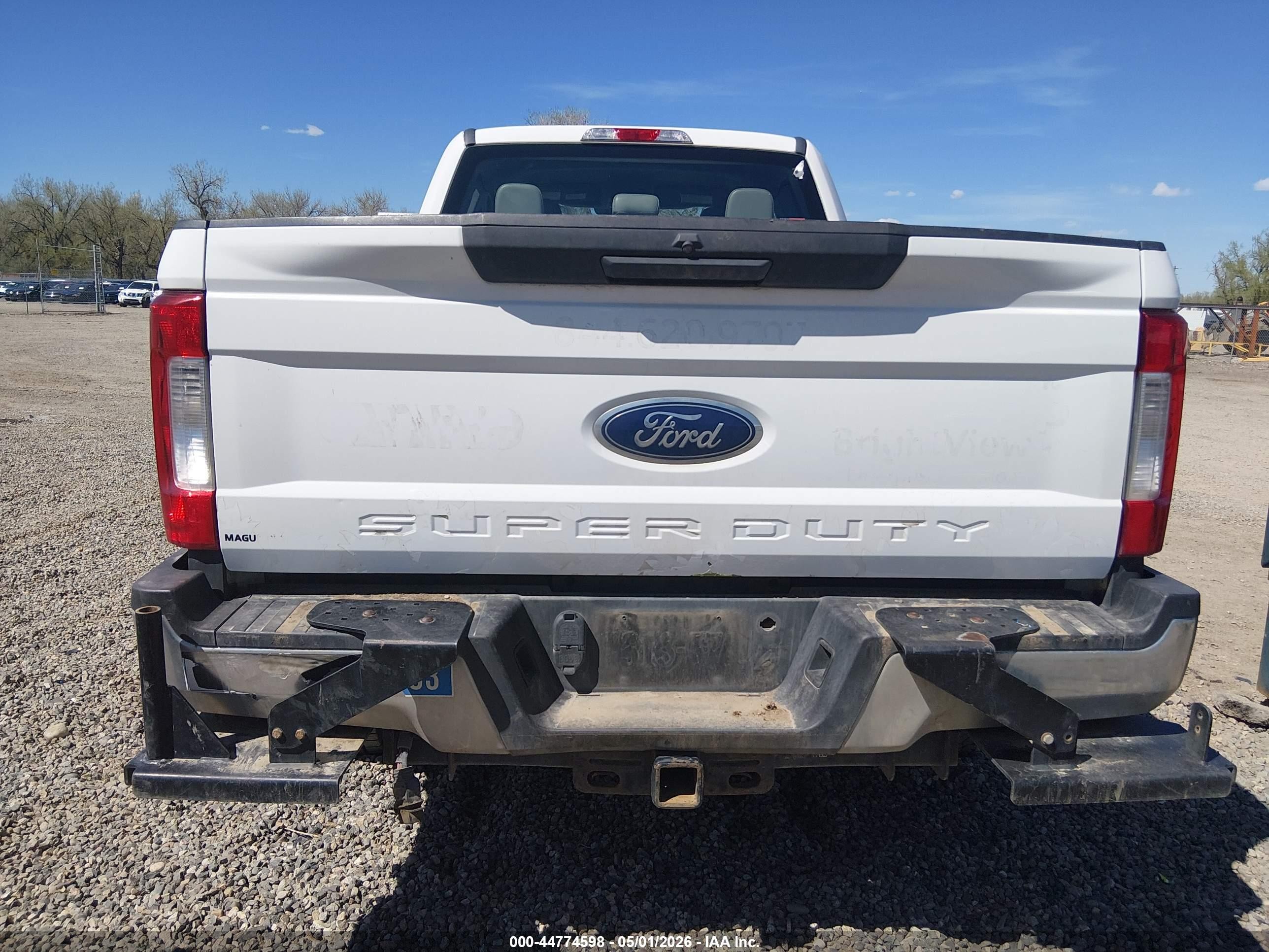 2018 Ford F-250 Xl White vin: 1FT7X2B66JEC51696