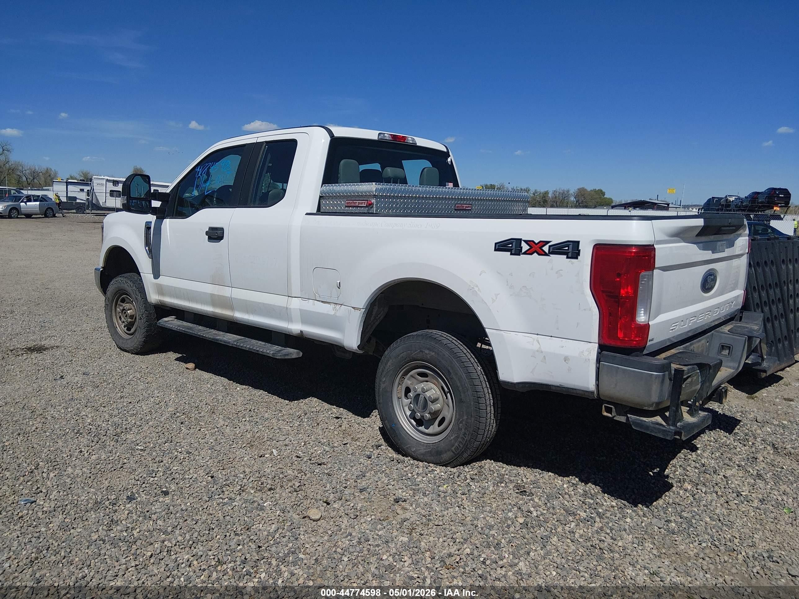 2018 Ford F-250 Xl White vin: 1FT7X2B66JEC51696