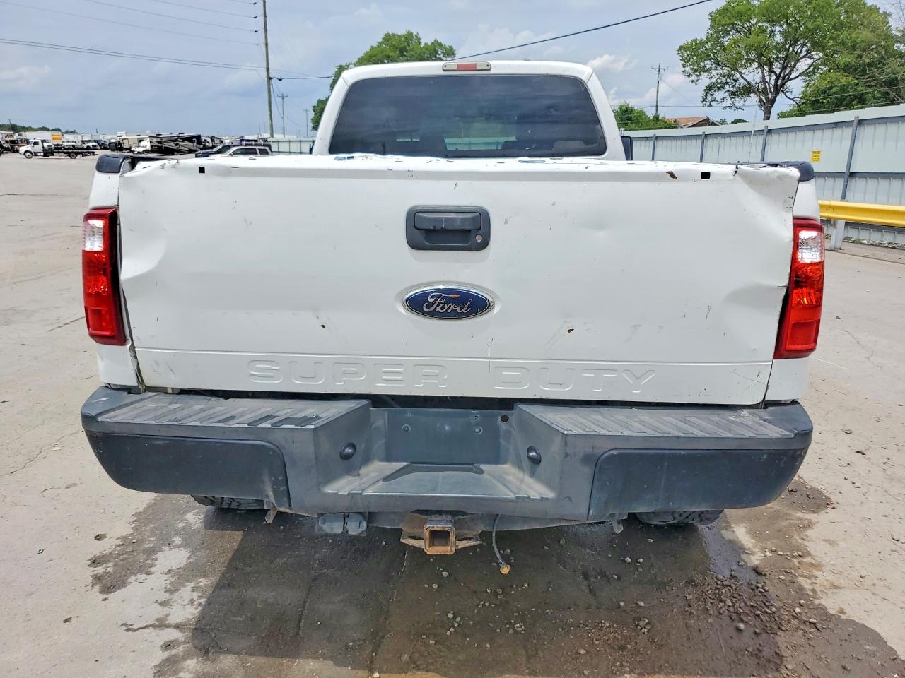 2013 Ford F250 Super Duty Белый vin: 1FT7X2B67DEA44447