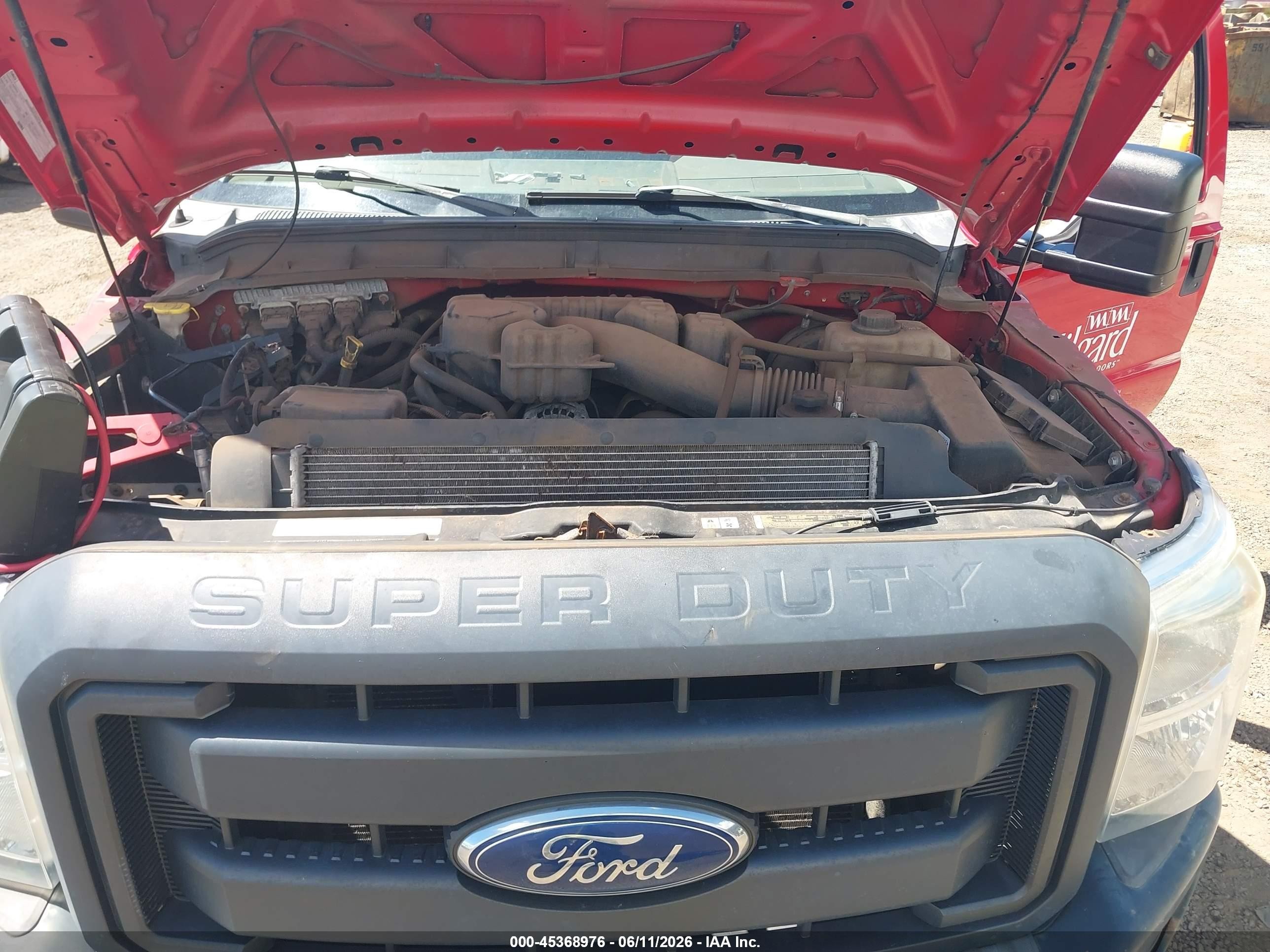 2014 Ford F-250 Xl Красный vin: 1FT7X2B67EEA80706
