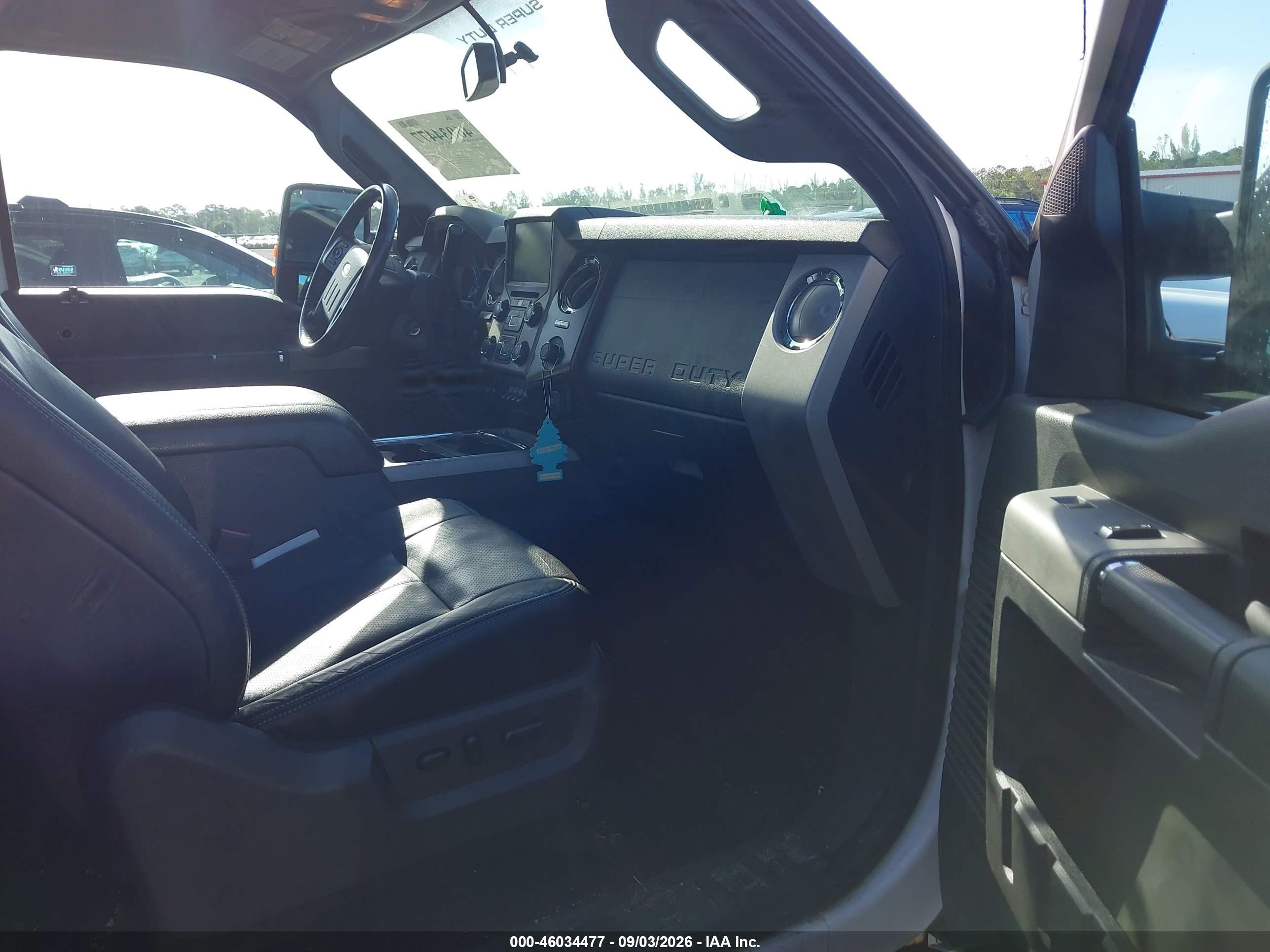 2014 Ford F-250 Lariat White vin: 1FT7X2B67EEB05765
