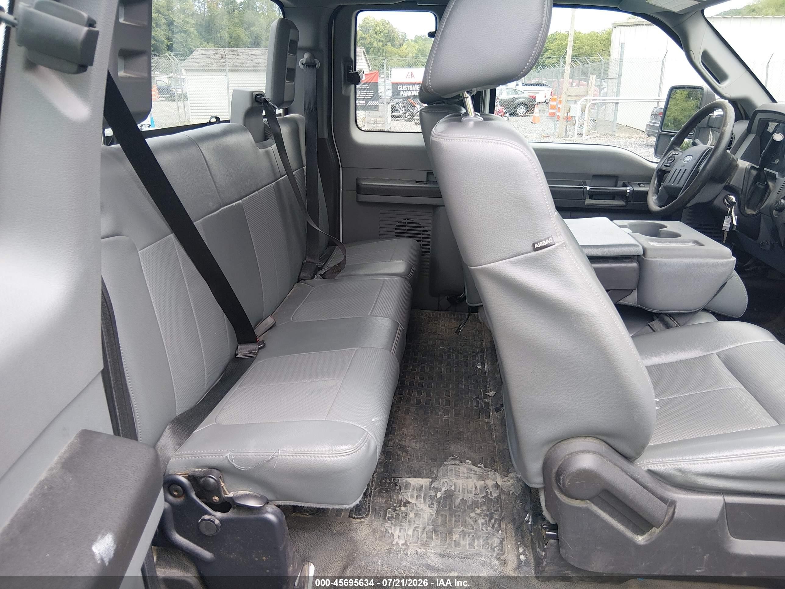 2015 Ford F-250 Xl White vin: 1FT7X2B67FEA35878