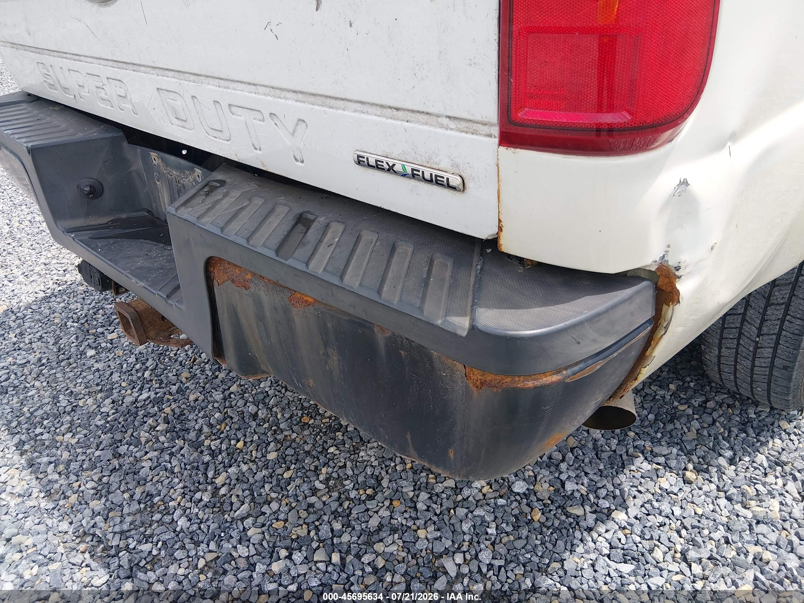 2015 Ford F-250 Xl White vin: 1FT7X2B67FEA35878