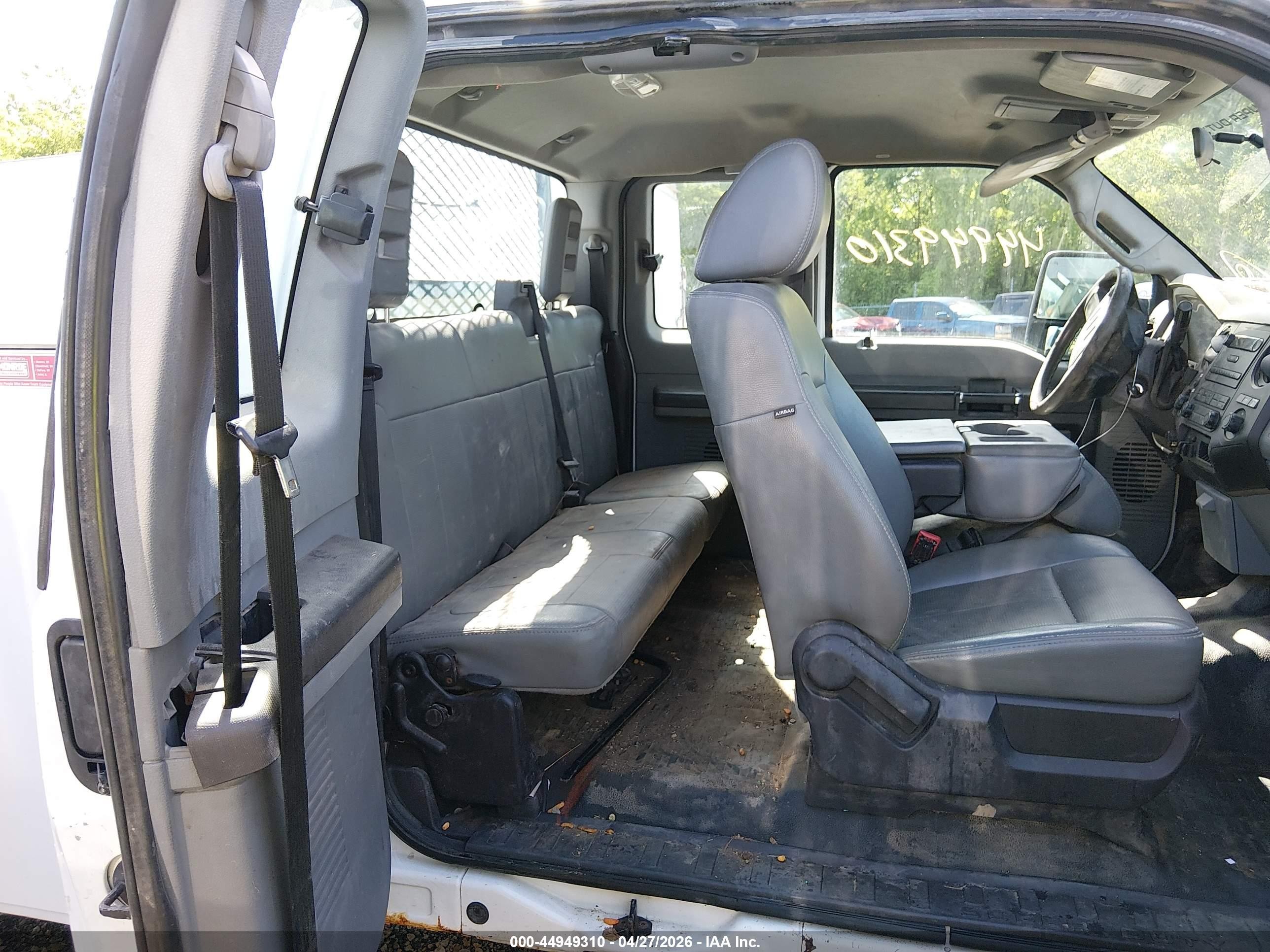 2012 Ford F-250 Xl White vin: 1FT7X2B68CEB93576